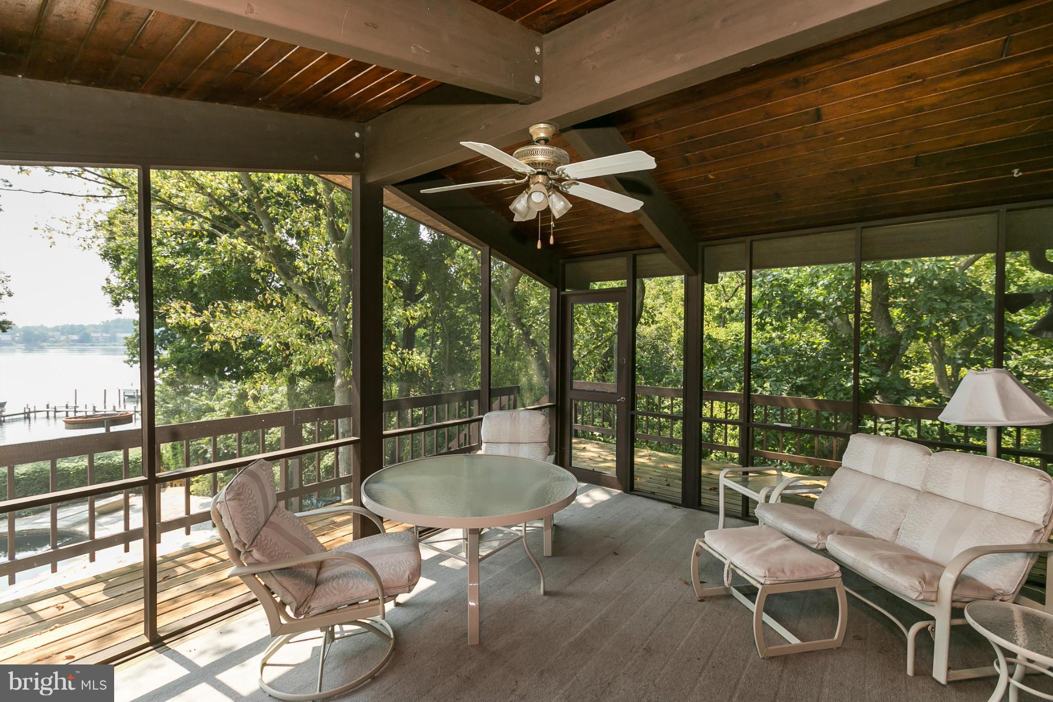 POPLAR POINT - Residential