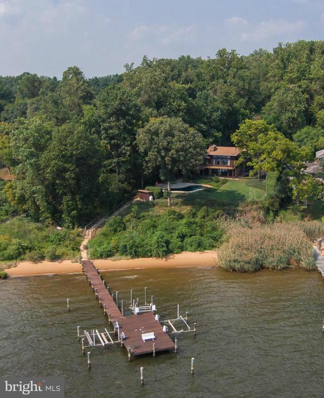 POPLAR POINT - Residential