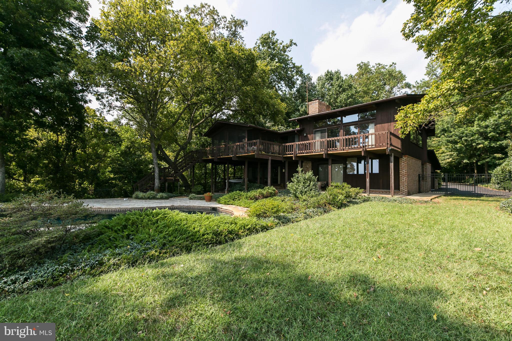 POPLAR POINT - Residential