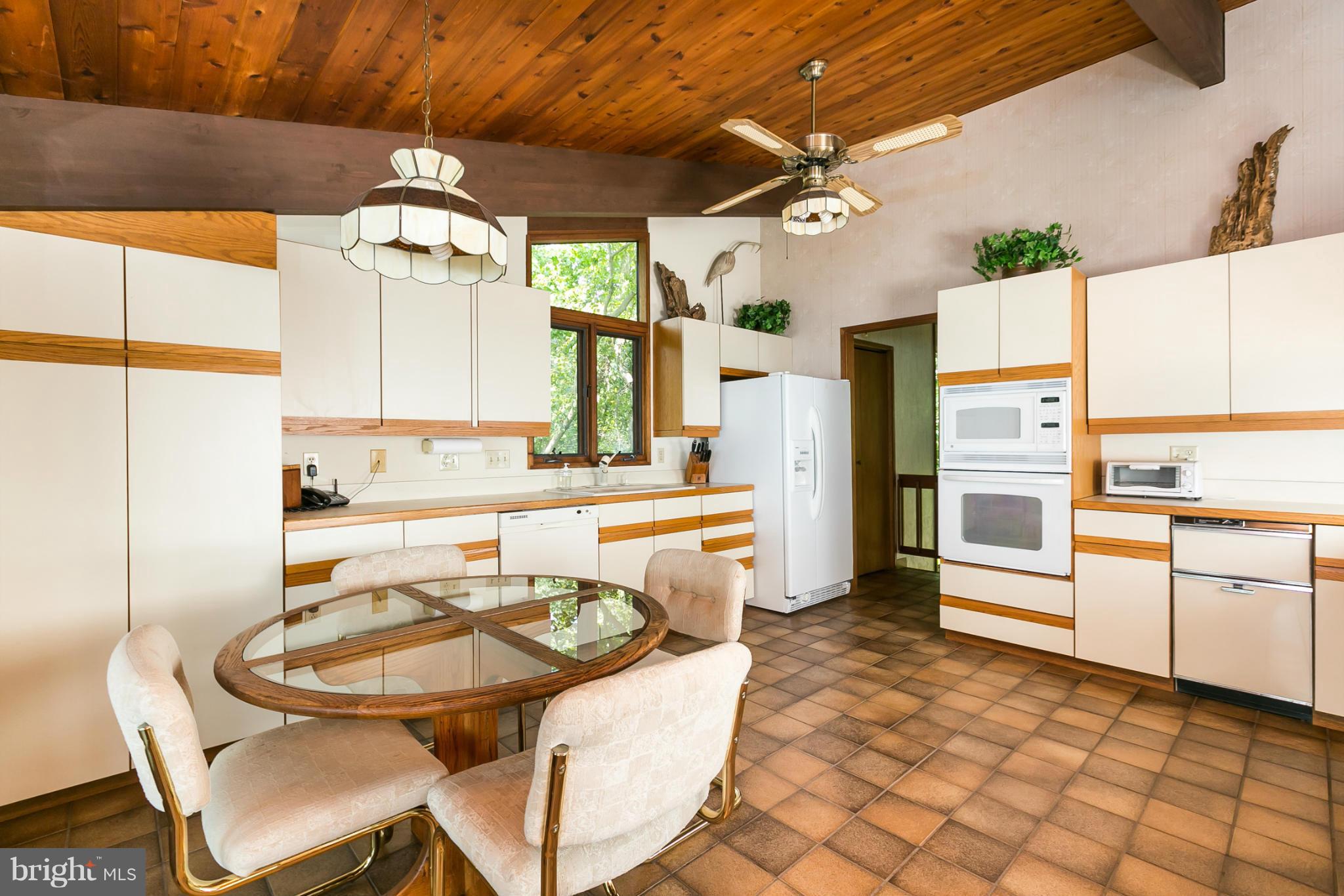 POPLAR POINT - Residential