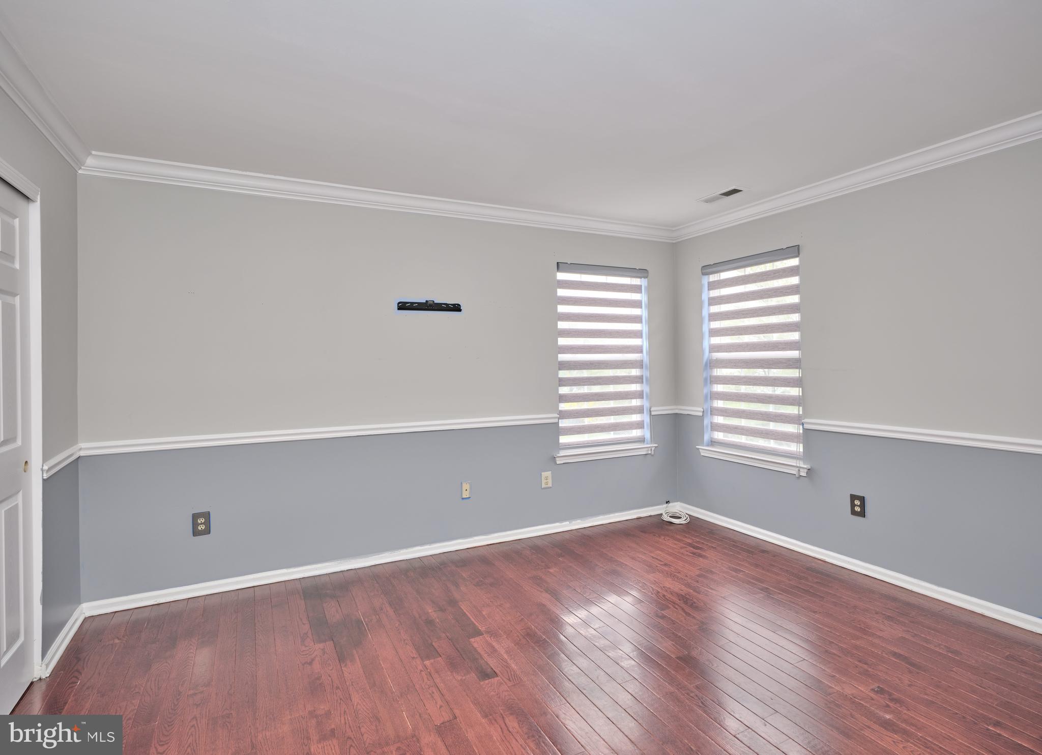 NORTH POINTE - Residential