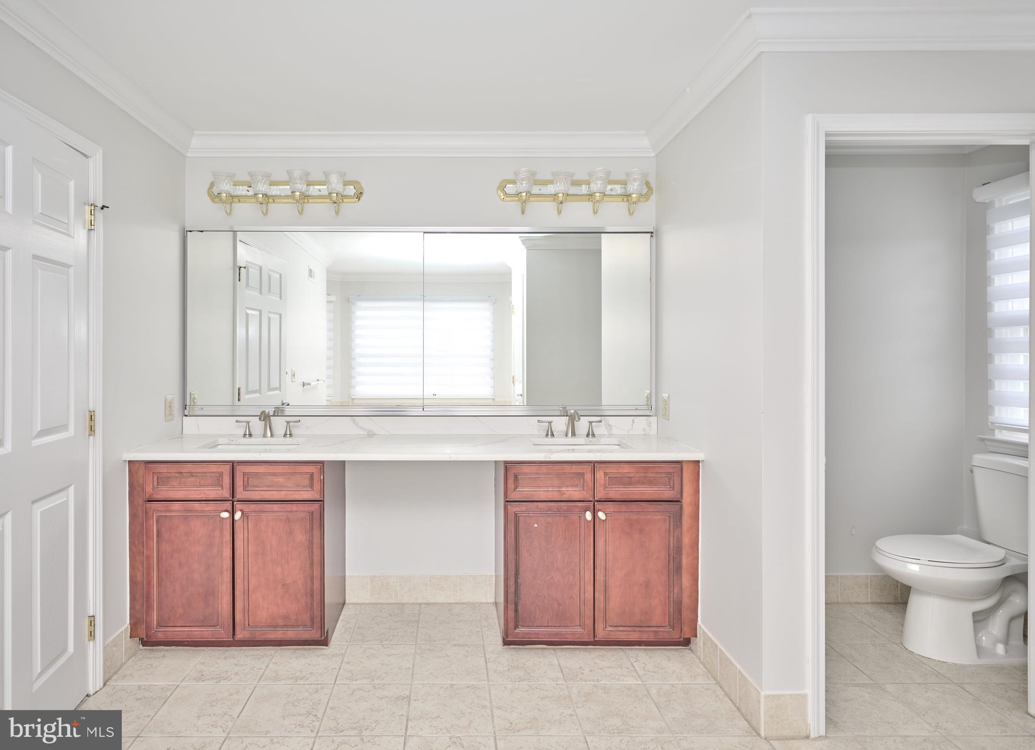 NORTH POINTE - Residential