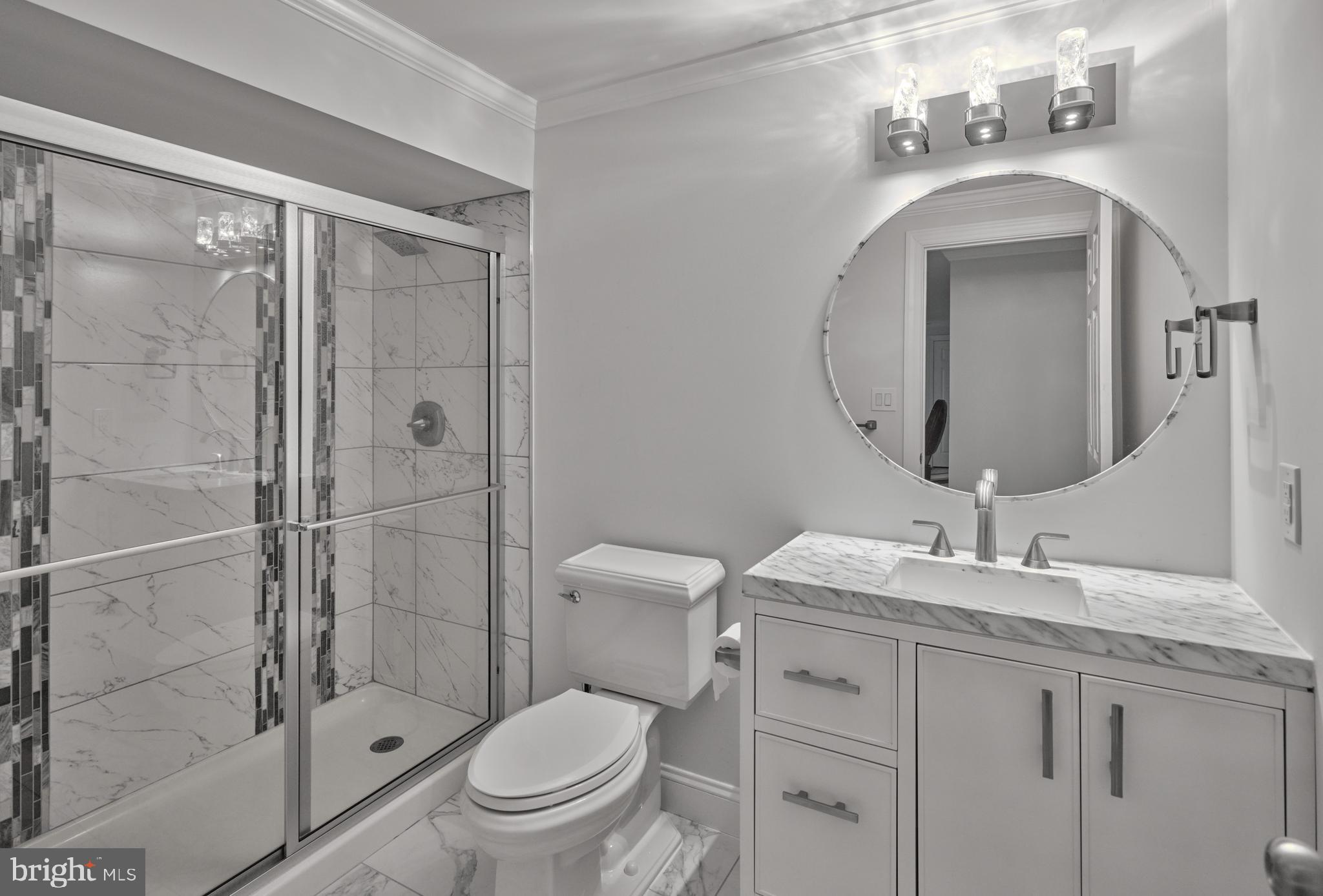 NORTH POINTE - Residential