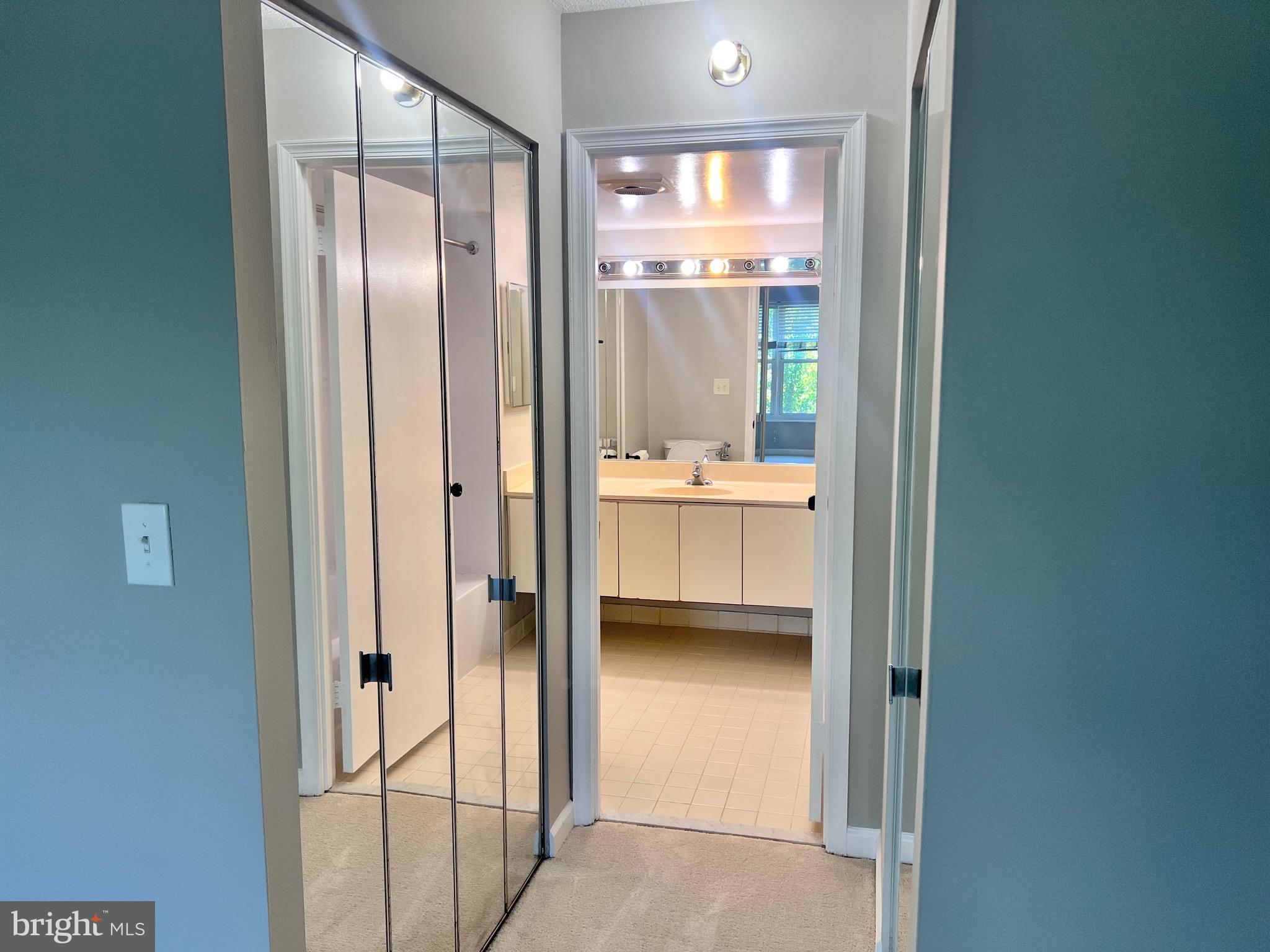 ASTORIA CONDOMINIUM - Residential