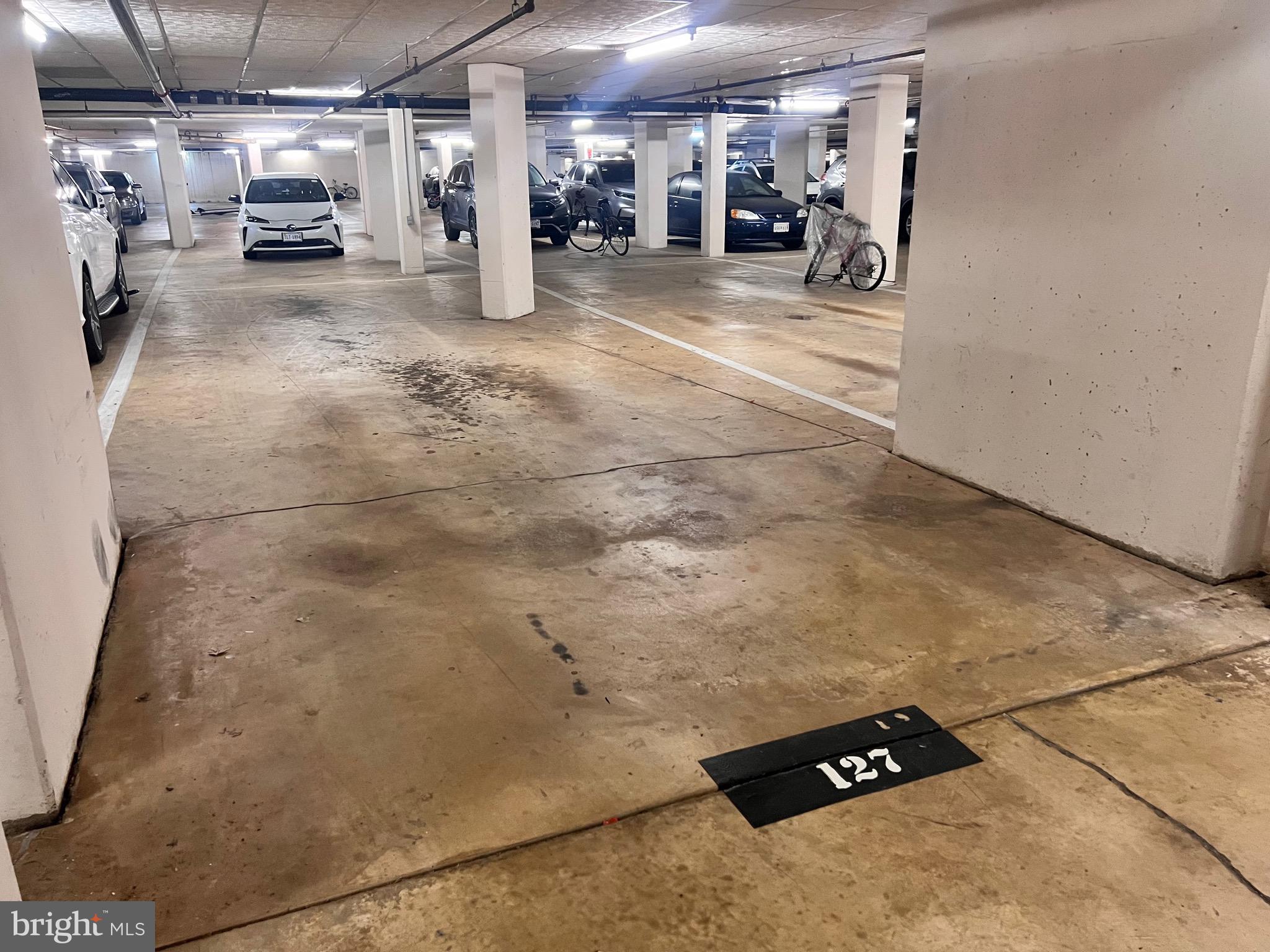 ASTORIA CONDOMINIUM - Residential