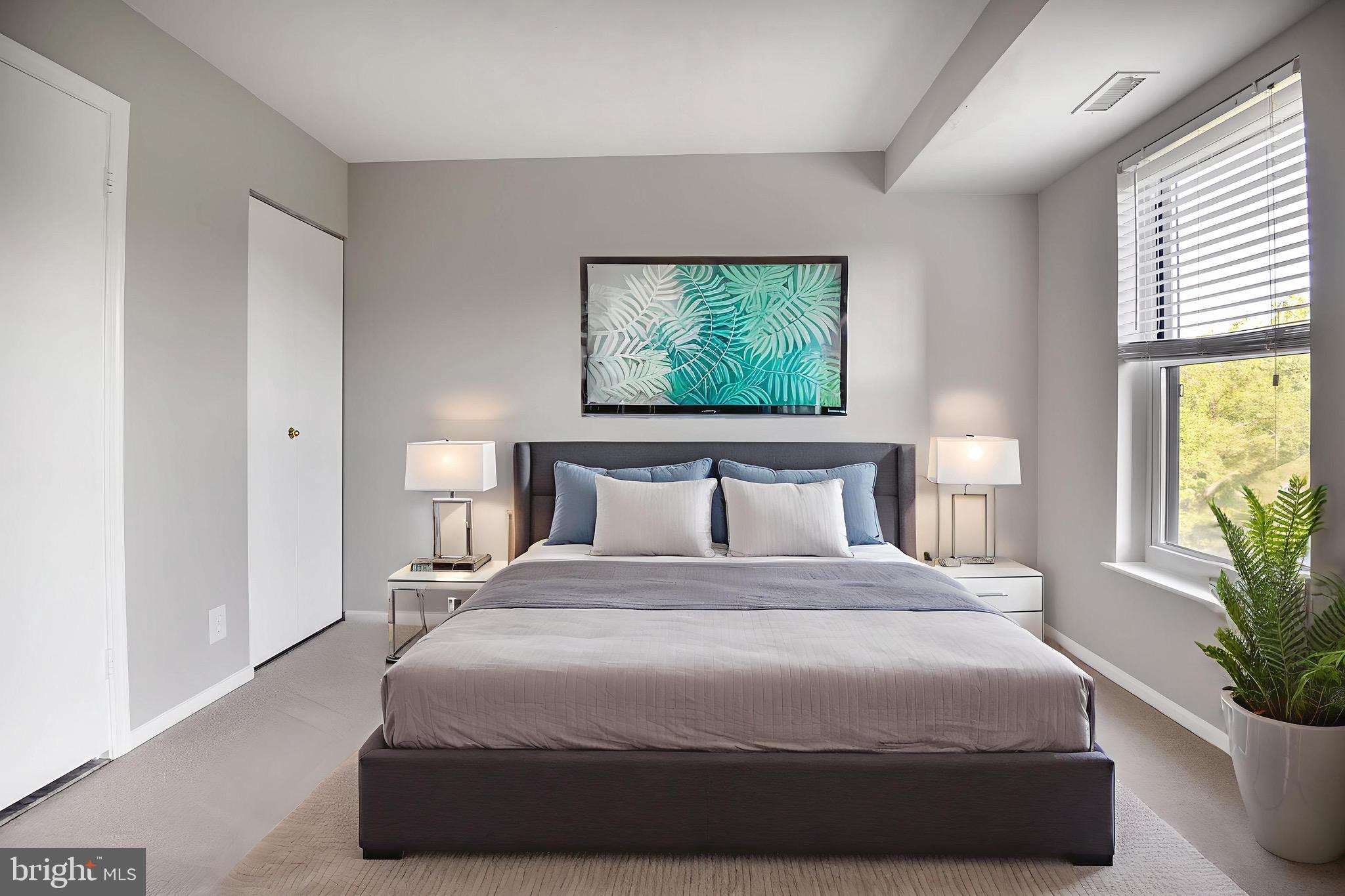 ASTORIA CONDOMINIUM - Residential