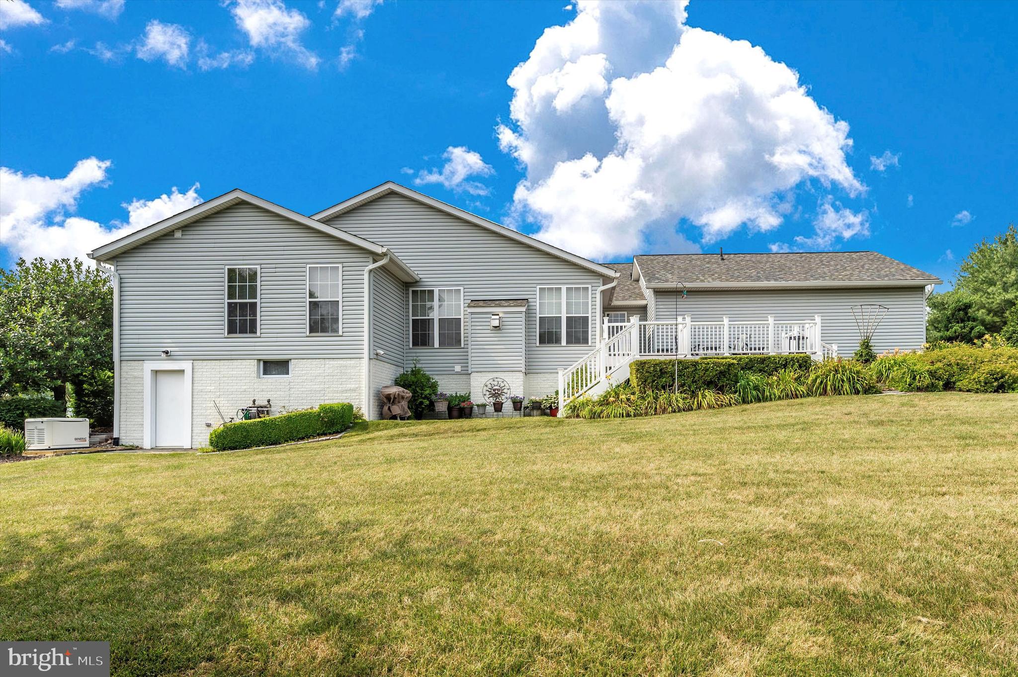 FAIRWINDS - Residential