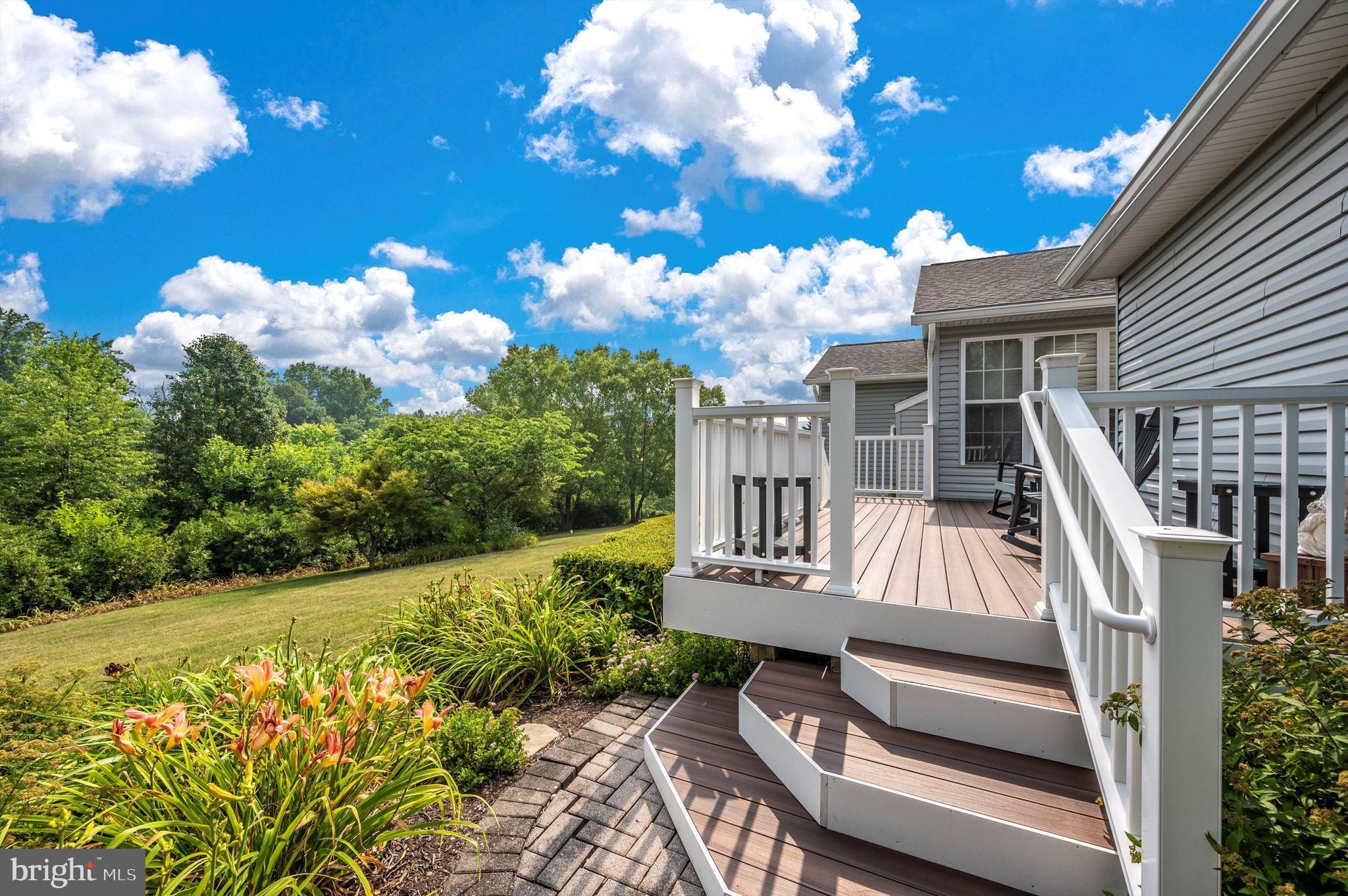 FAIRWINDS - Residential