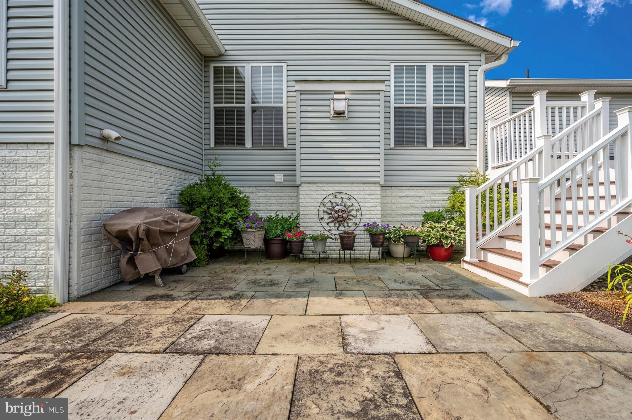 FAIRWINDS - Residential