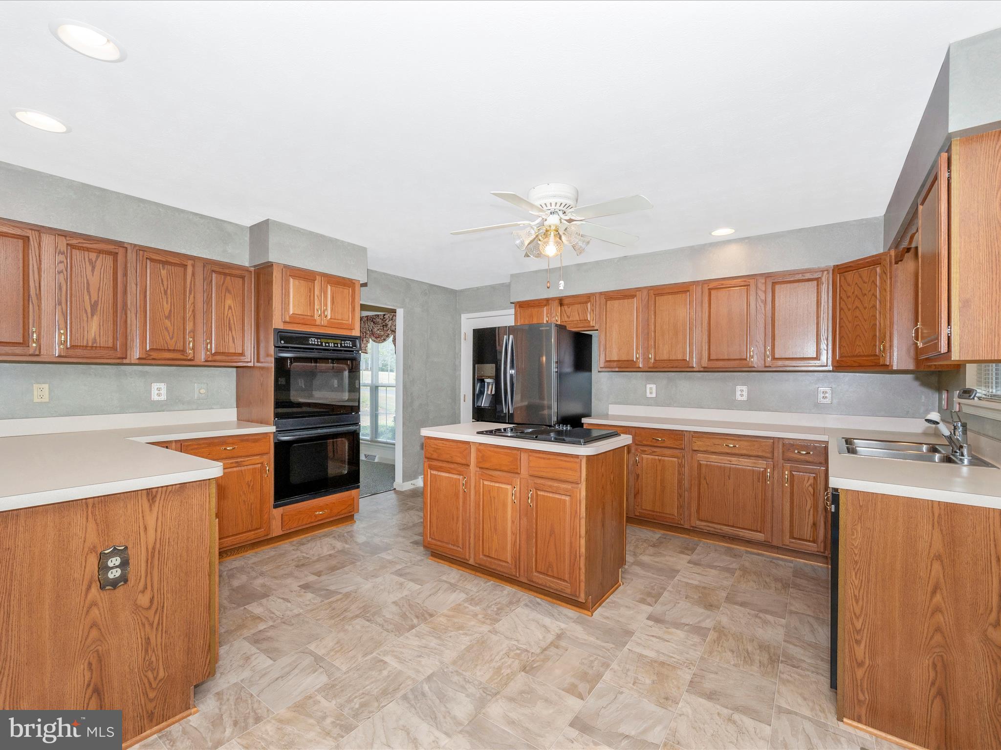 FAIRWINDS - Residential