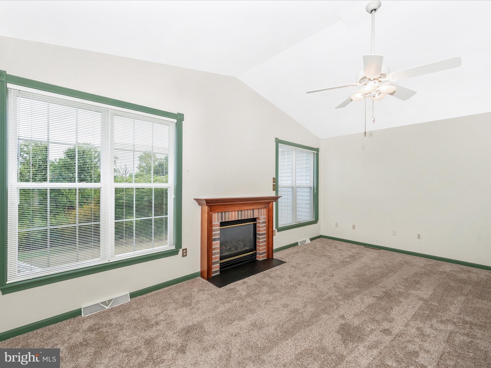 FAIRWINDS - Residential