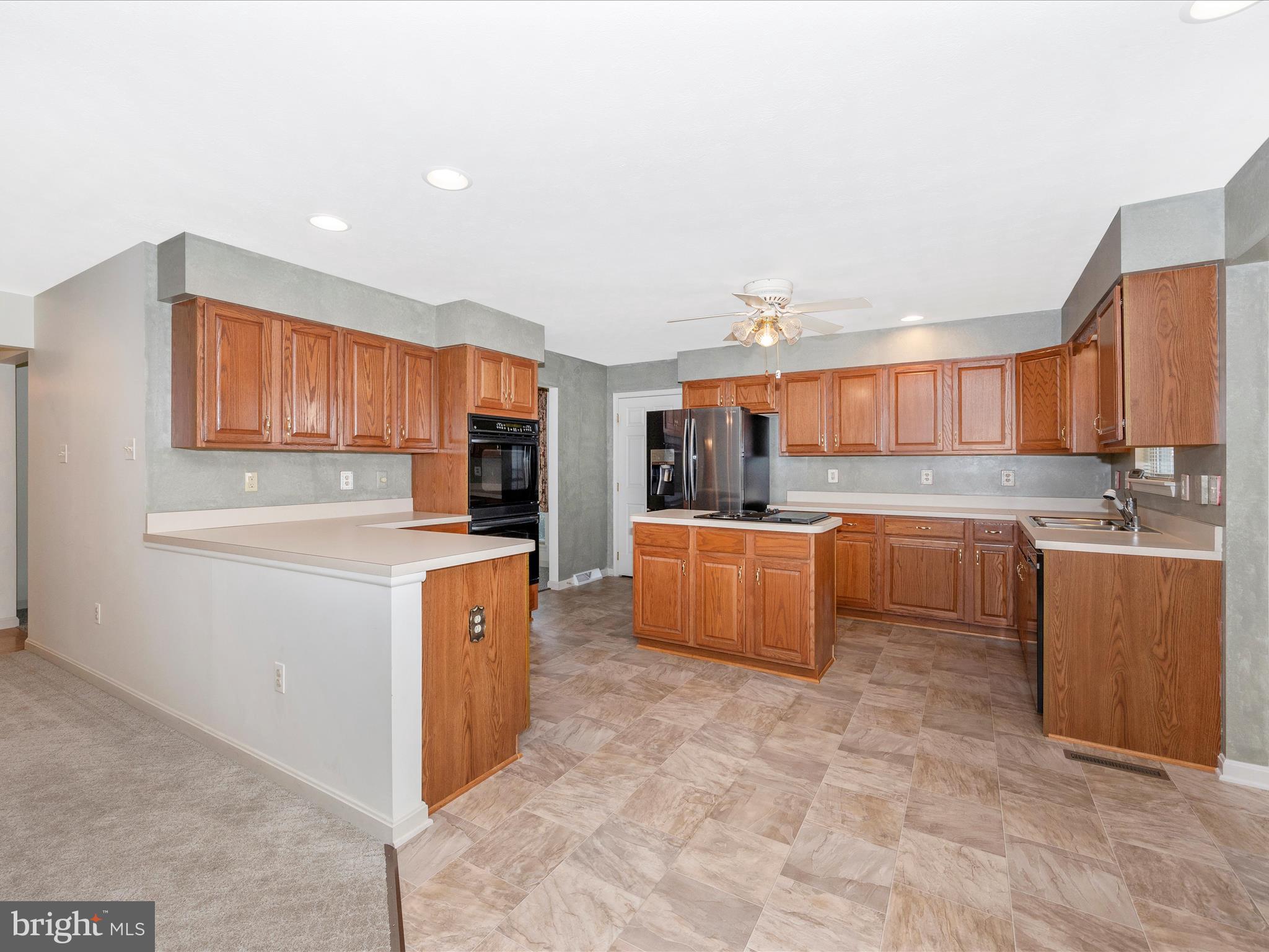 FAIRWINDS - Residential