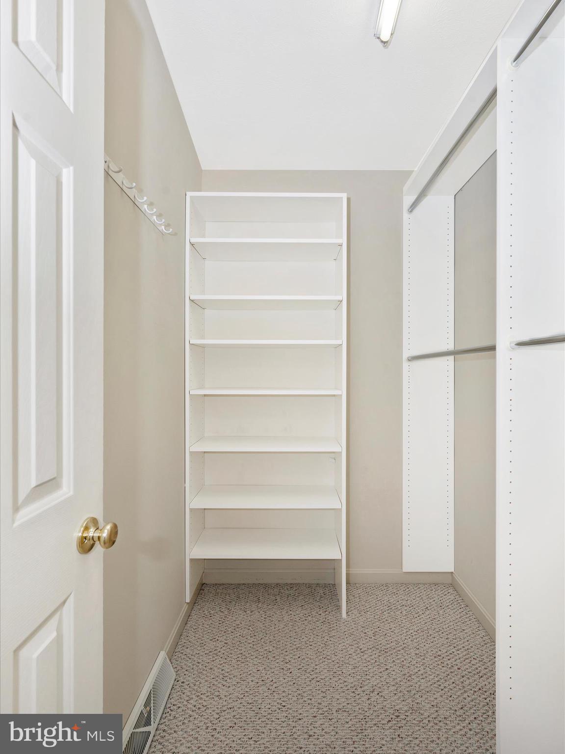 FAIRWINDS - Residential