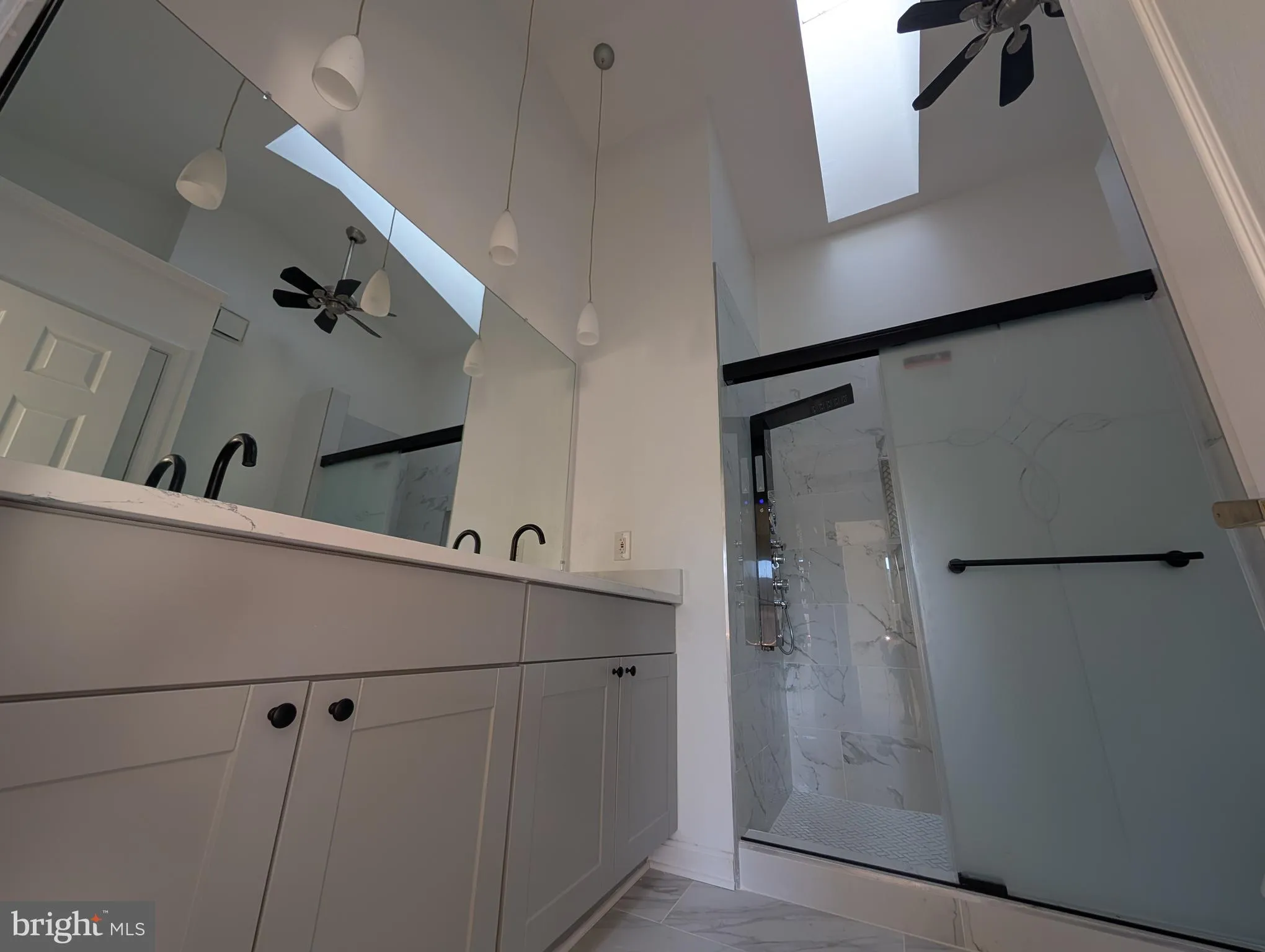 Springfield, Virginia 22152, United States, 3 Bedrooms Bedrooms, ,4 BathroomsBathrooms,Residential,Active,245461