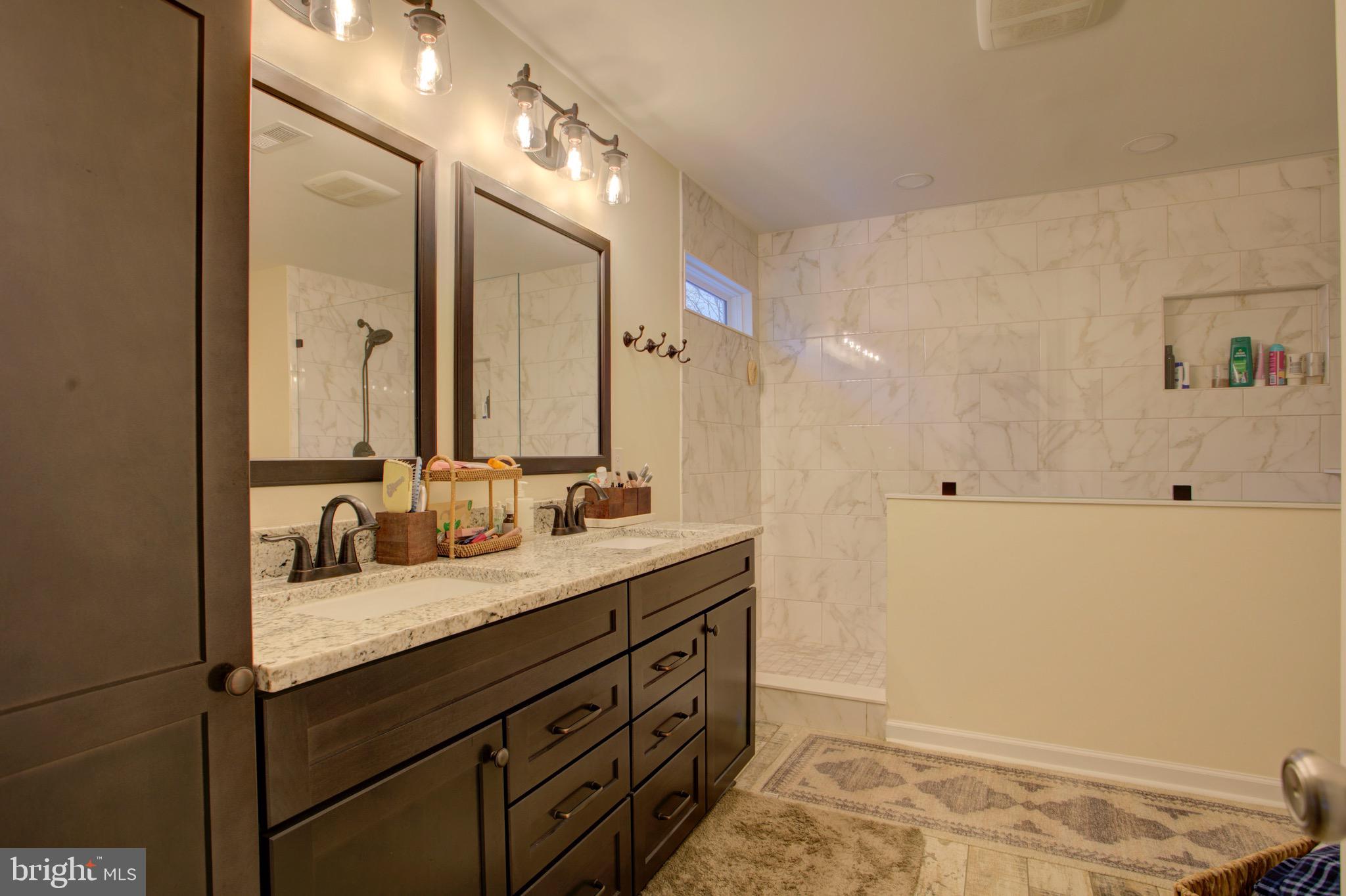 CANNON RIDGE - Residential