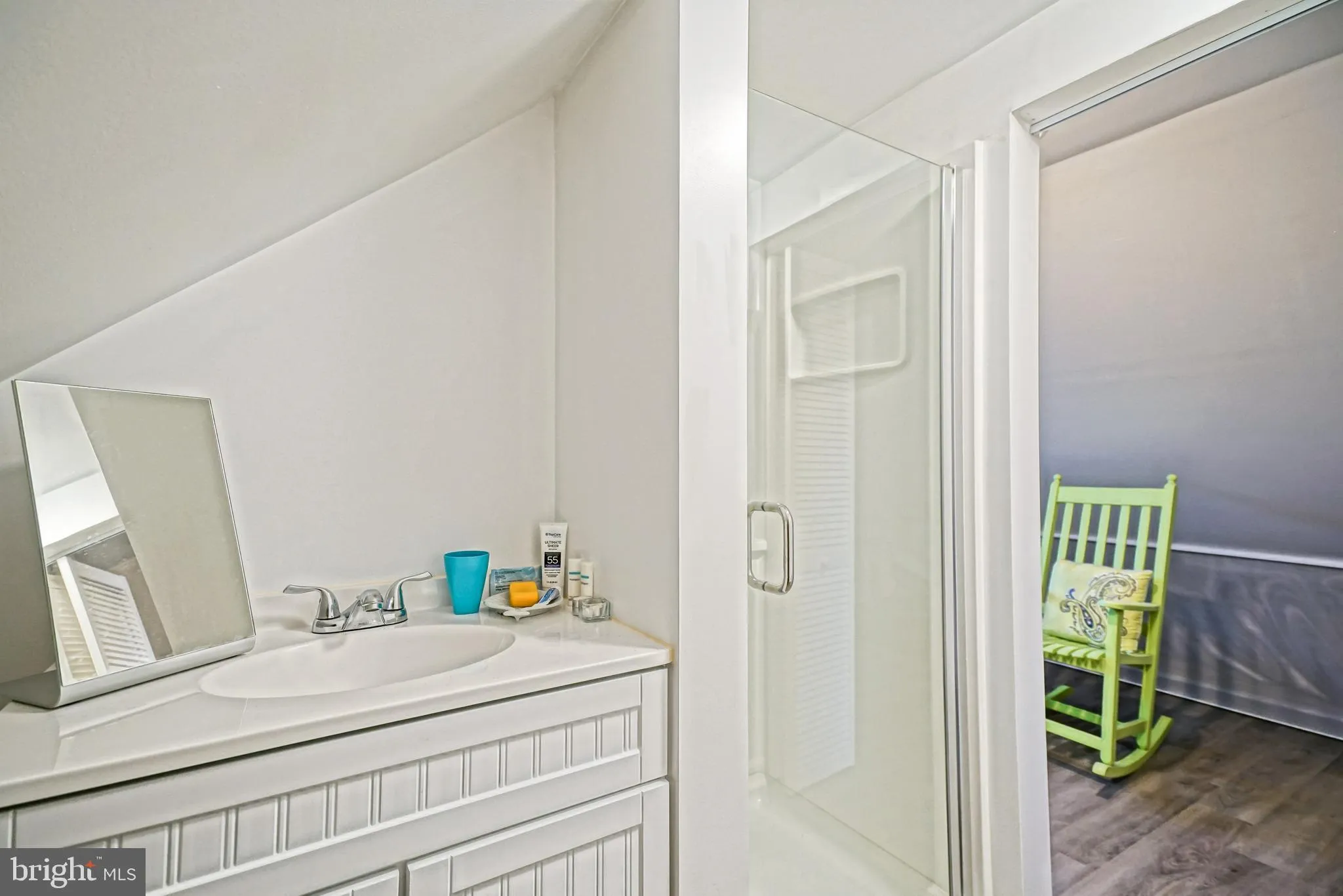 Milton, Delaware 19968, United States, 4 Bedrooms Bedrooms, ,4 BathroomsBathrooms,Residential,Pending,121822