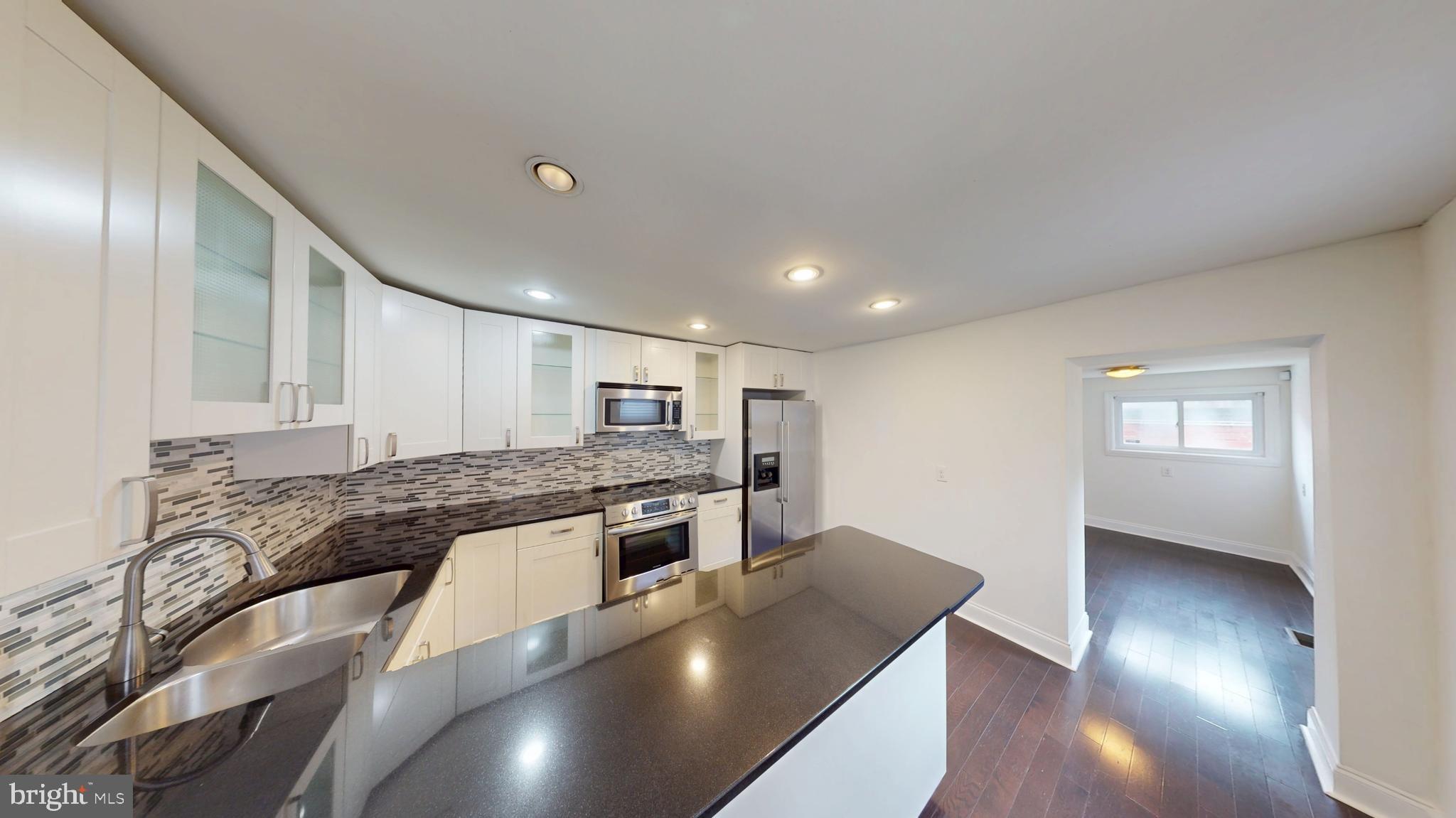 FISHTOWN - Residential Lease