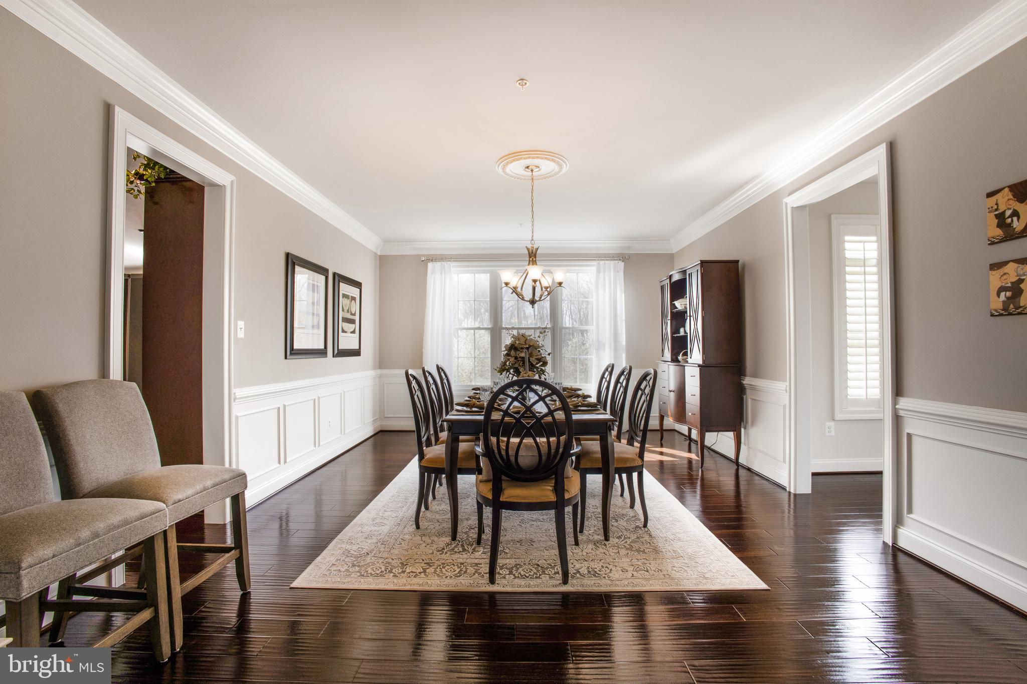 RIVERWOOD - Residential