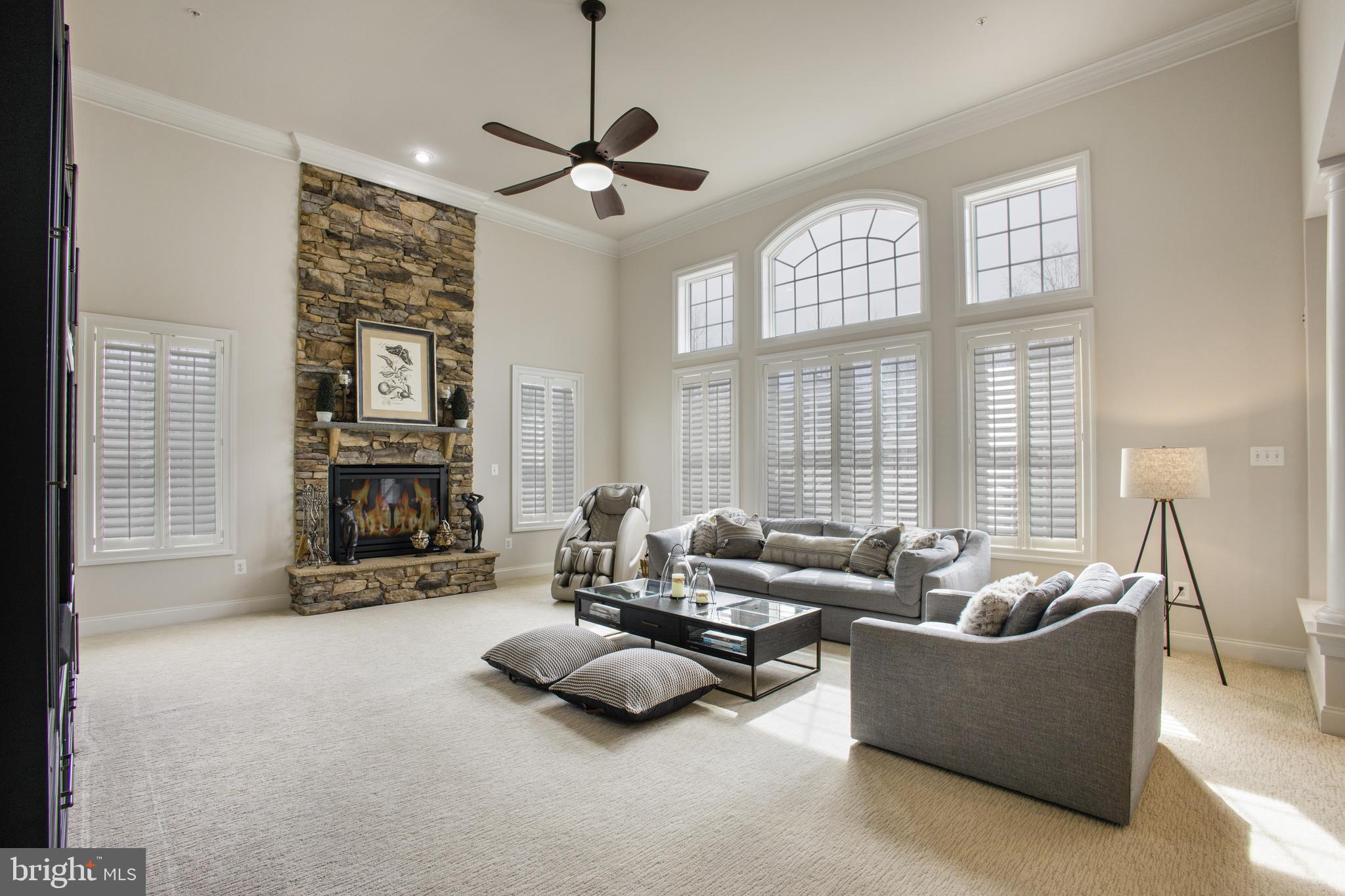 RIVERWOOD - Residential