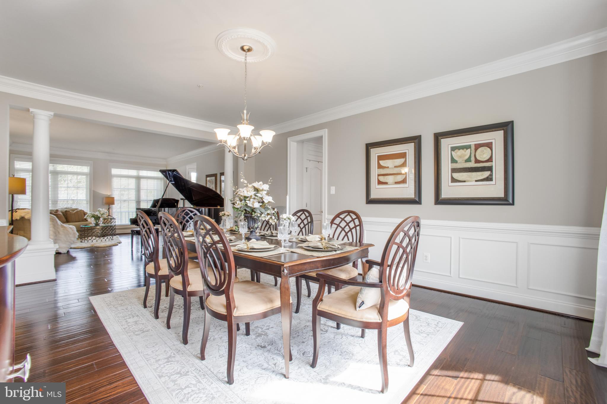 RIVERWOOD - Residential