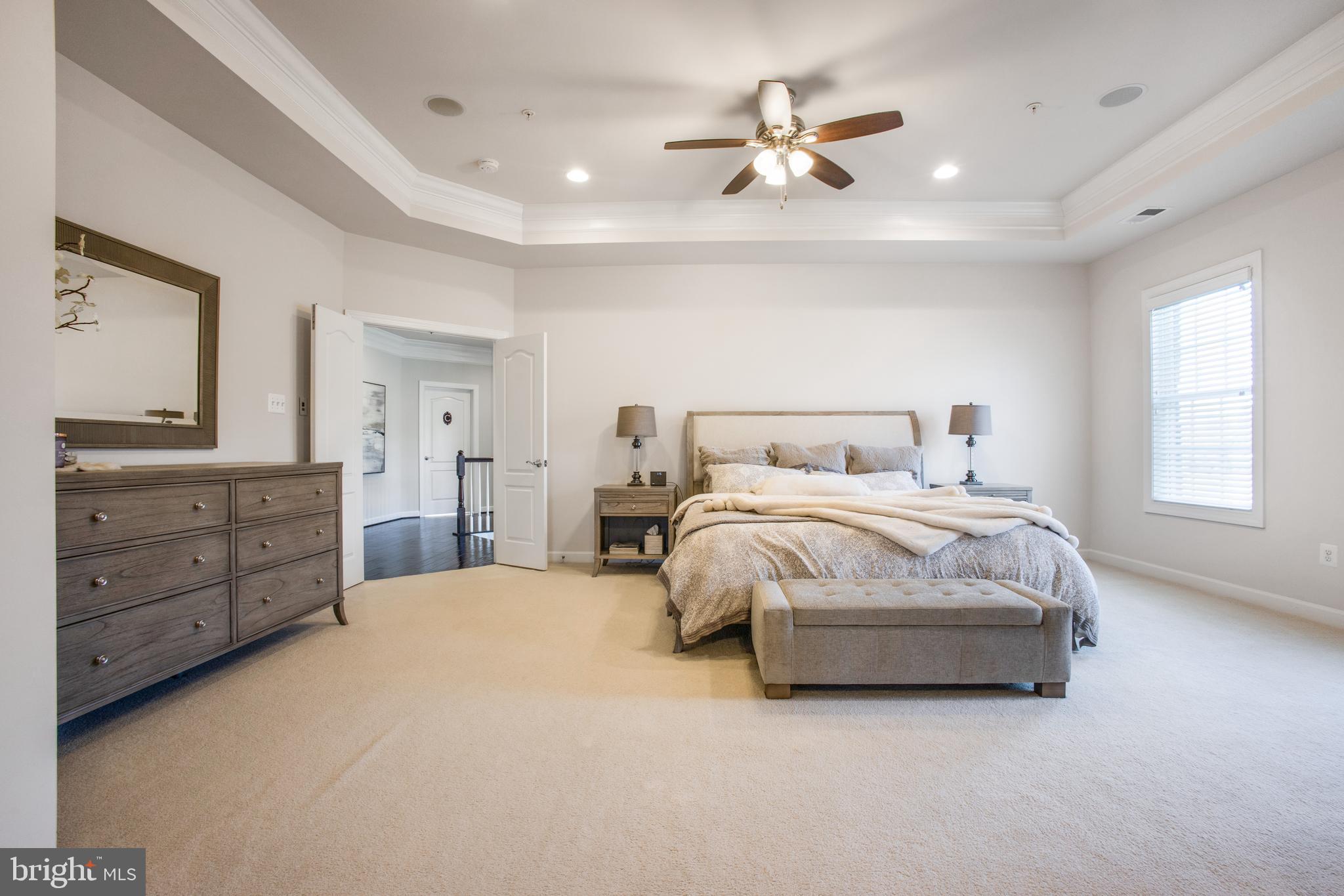 RIVERWOOD - Residential