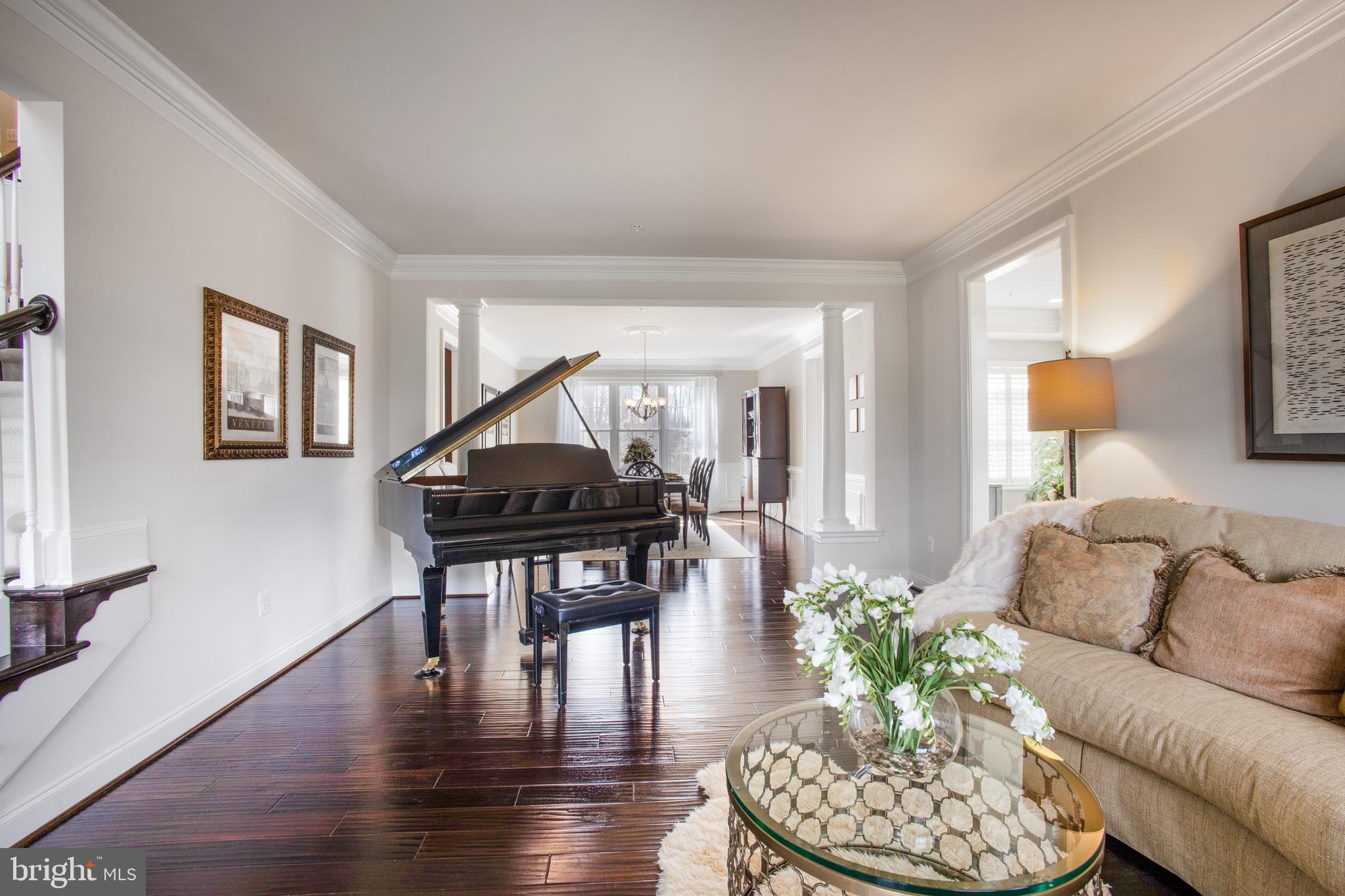 RIVERWOOD - Residential