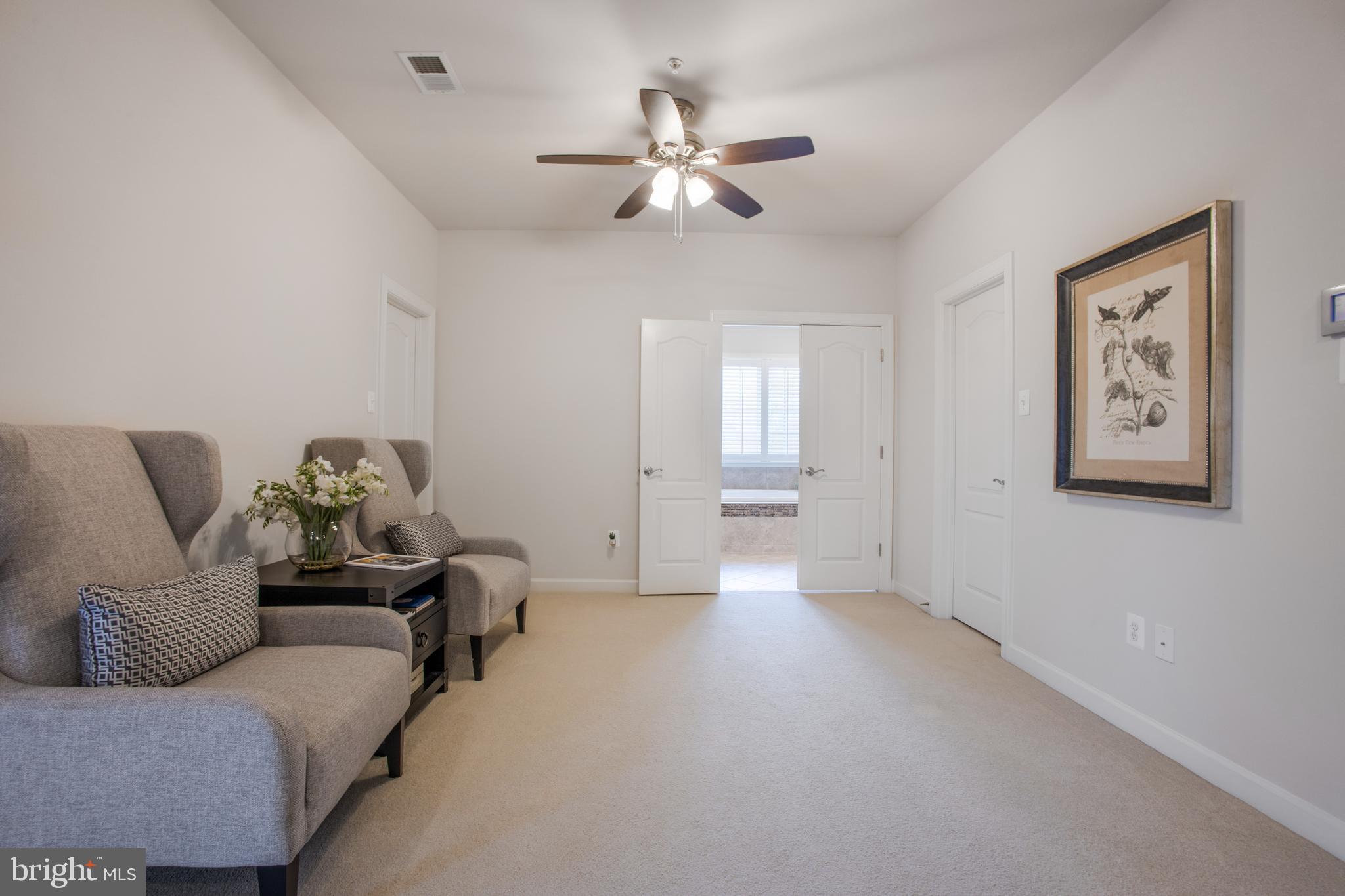 RIVERWOOD - Residential