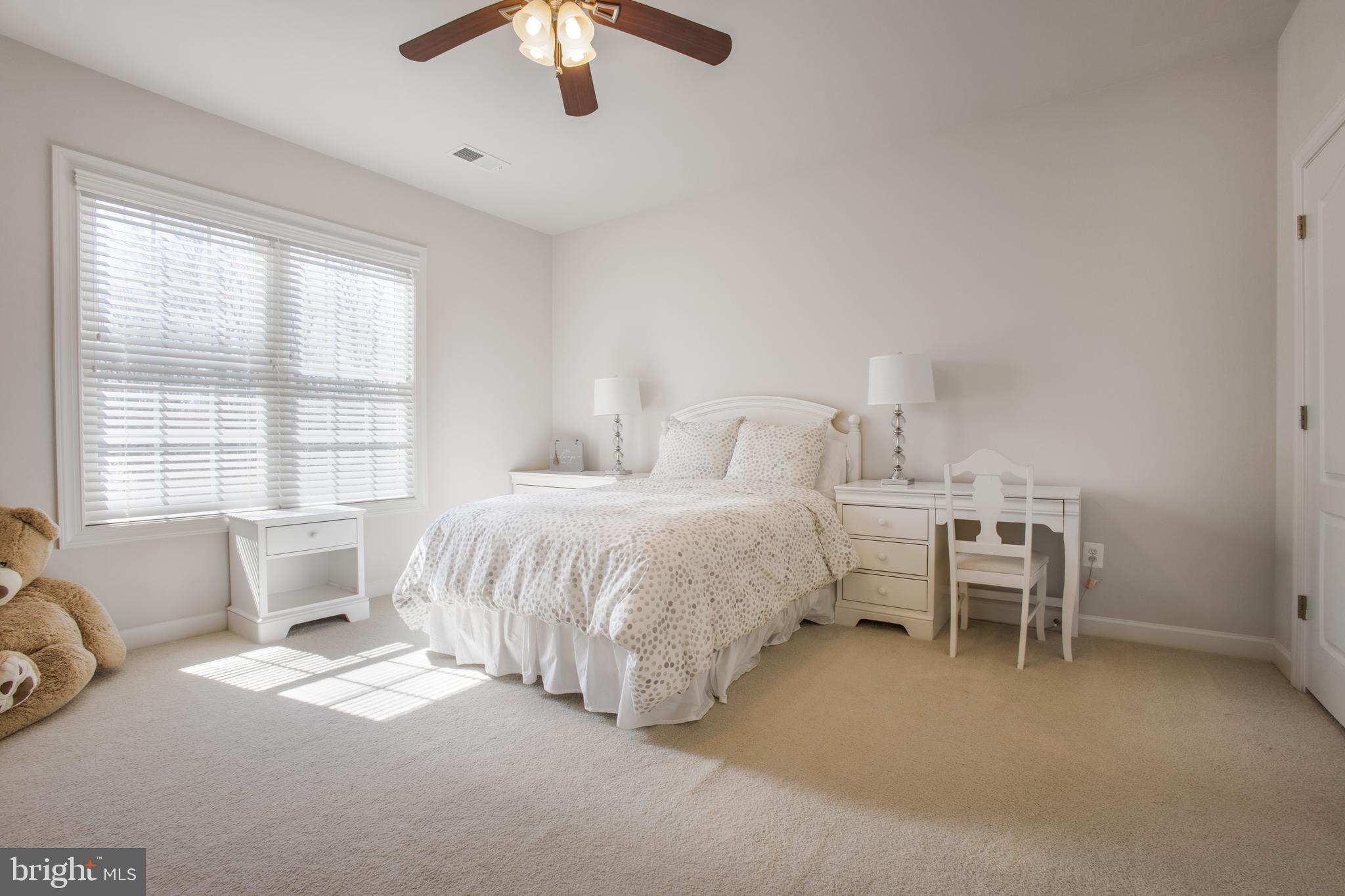 RIVERWOOD - Residential