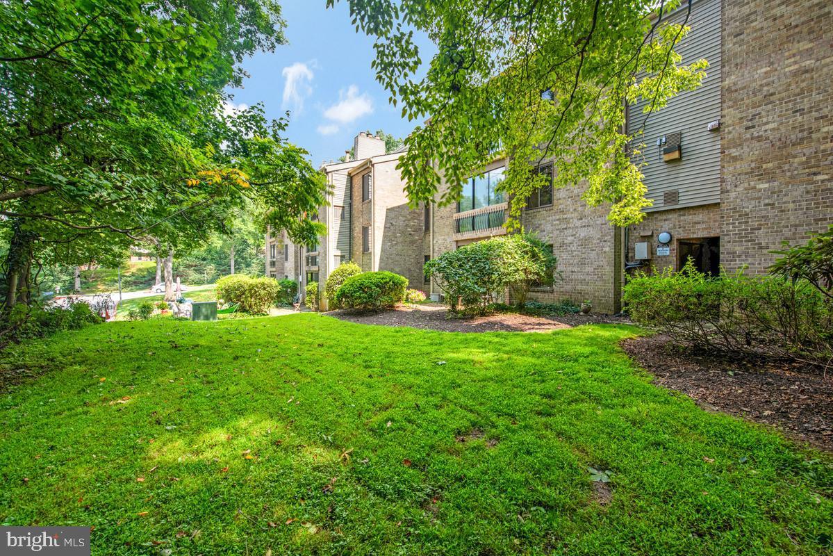 10572 TWIN RIVERS ROAD C-2