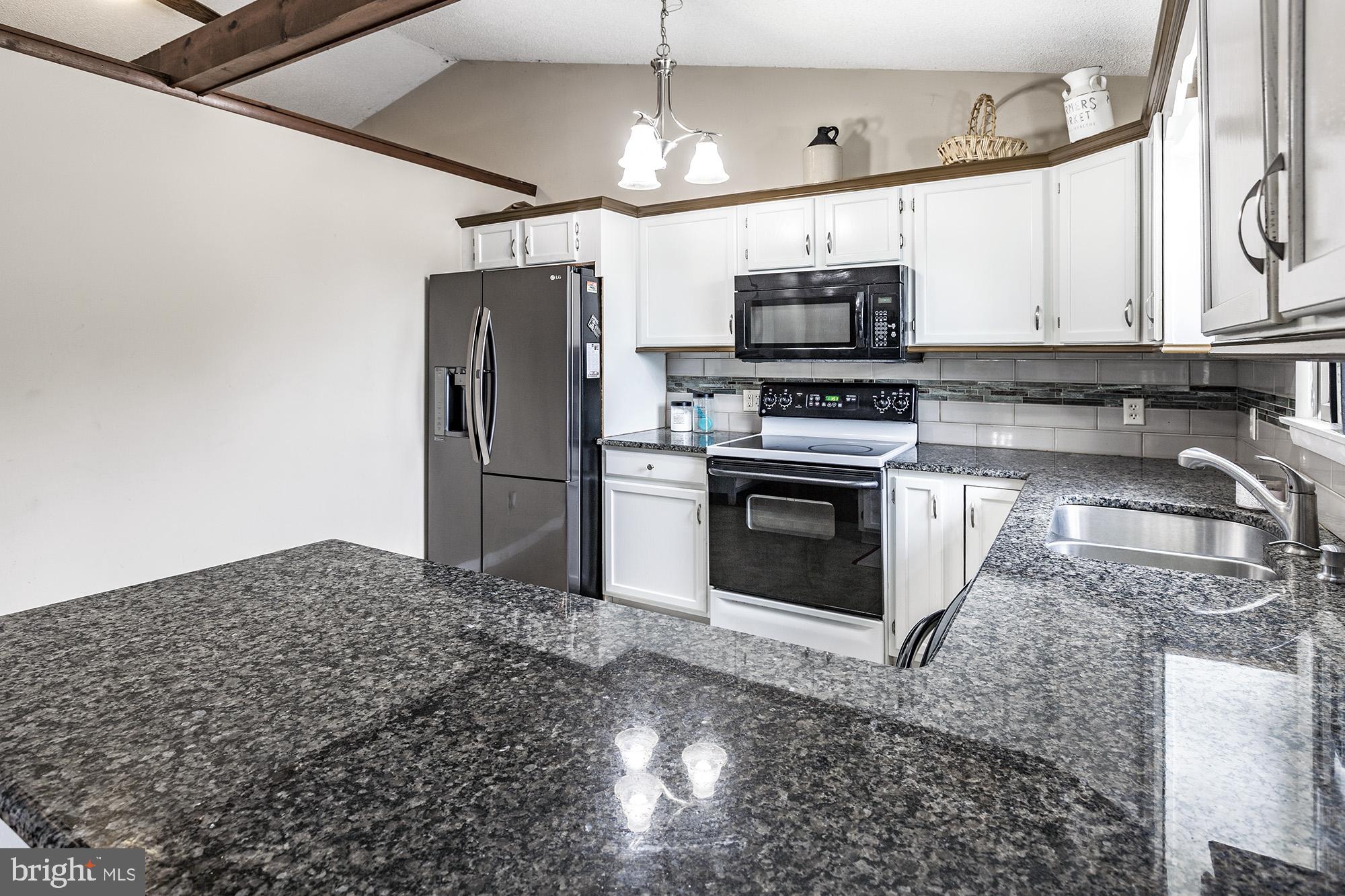 BEULAH LAND - Residential