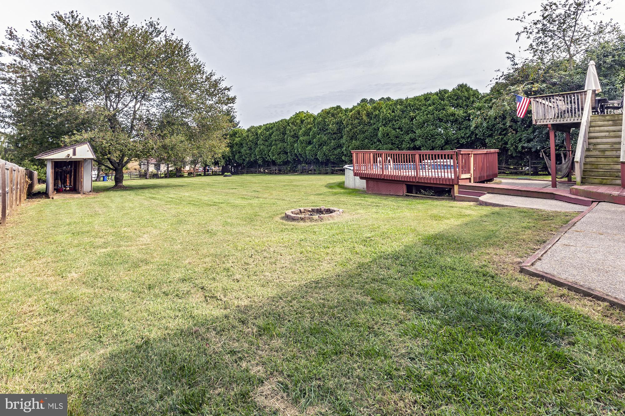 BEULAH LAND - Residential