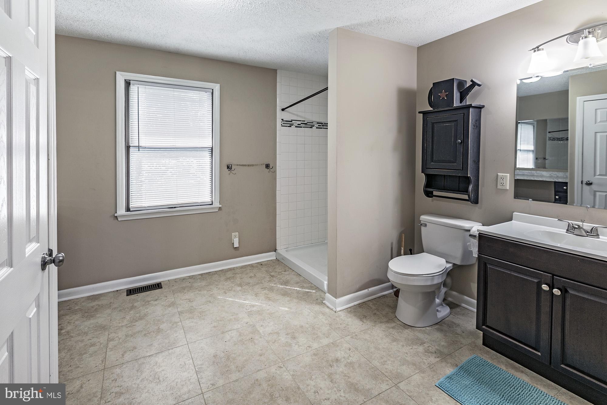 BEULAH LAND - Residential