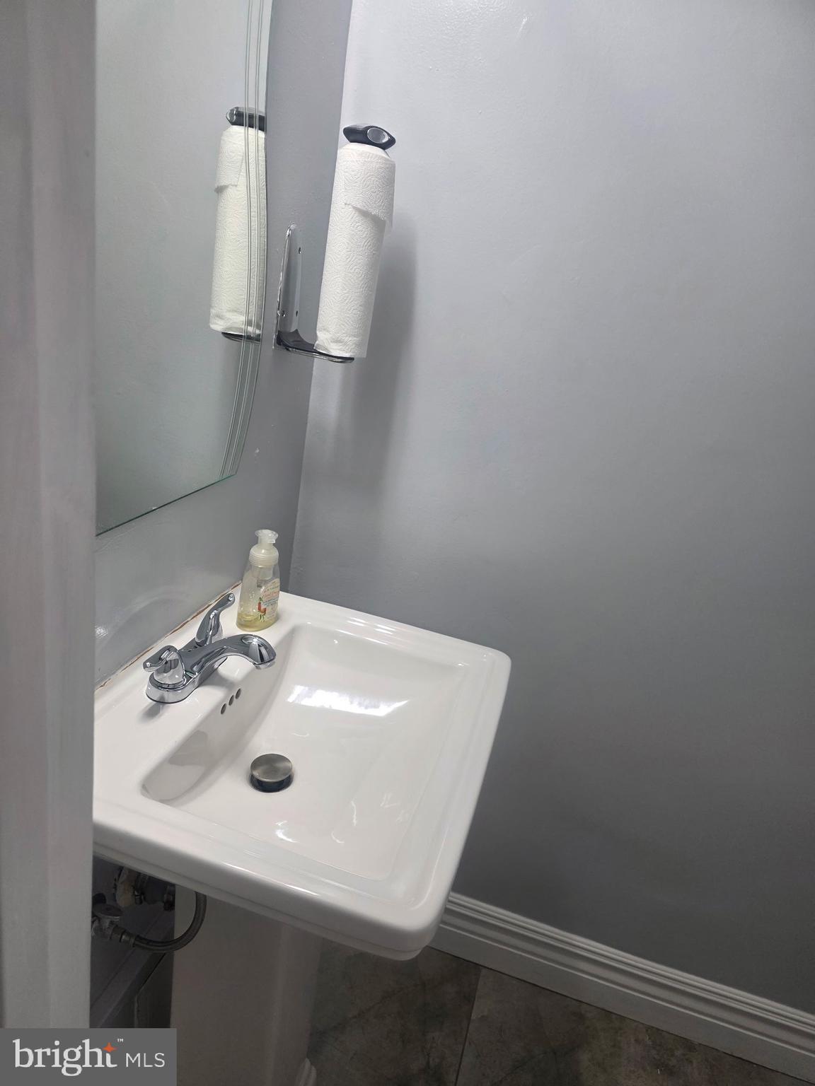 KENT VILLAGE - Residential