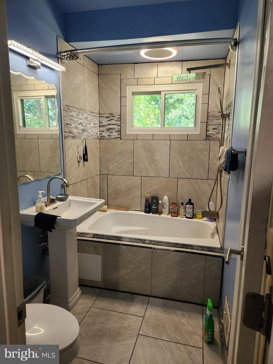 Landover, Maryland 20785, United States, 3 Bedrooms Bedrooms, ,2 BathroomsBathrooms,Residential,Coming Soon,237586