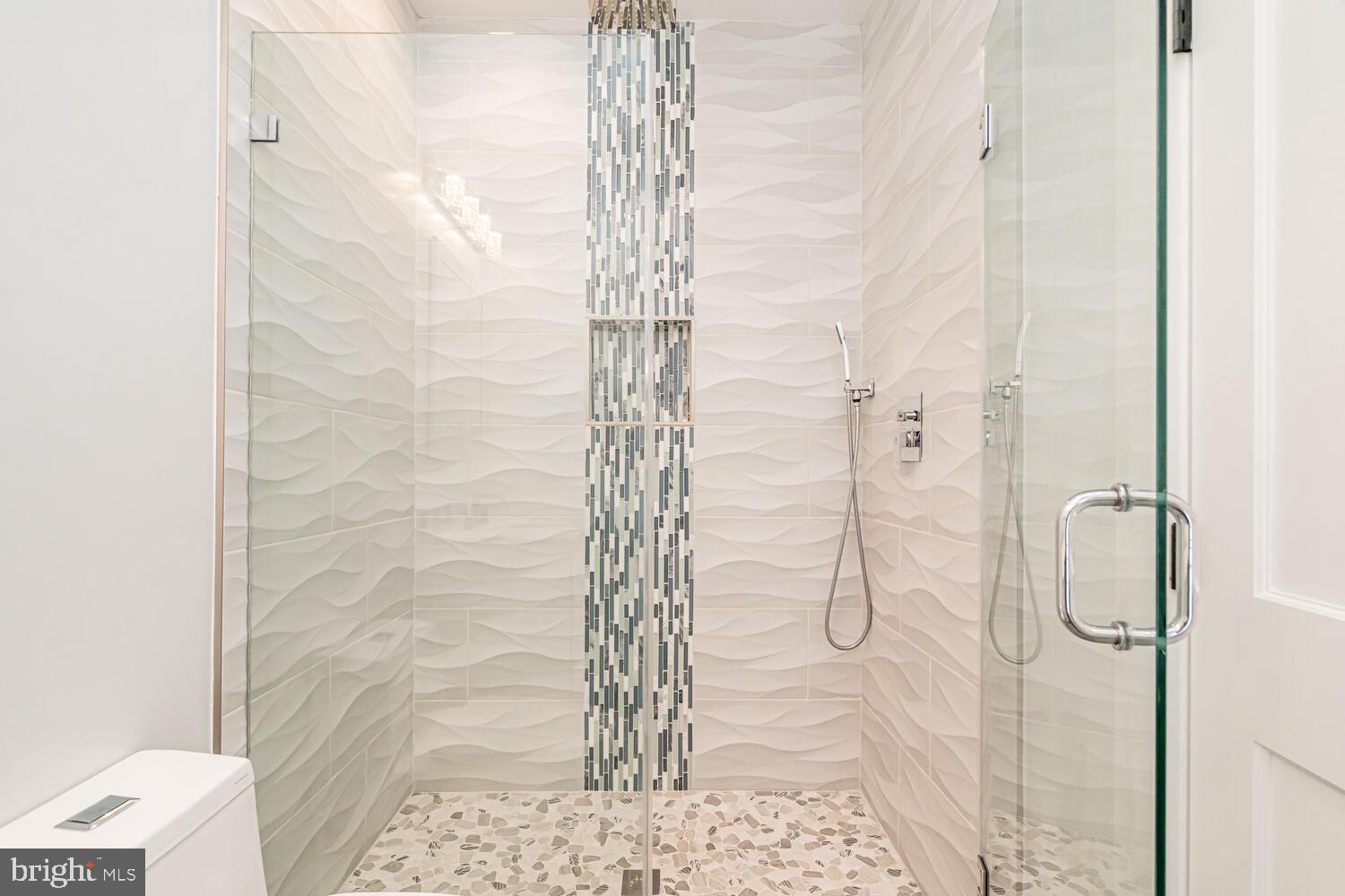 PIMMIT HILLS - Residential