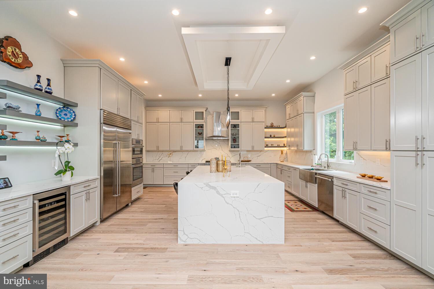 PIMMIT HILLS - Residential