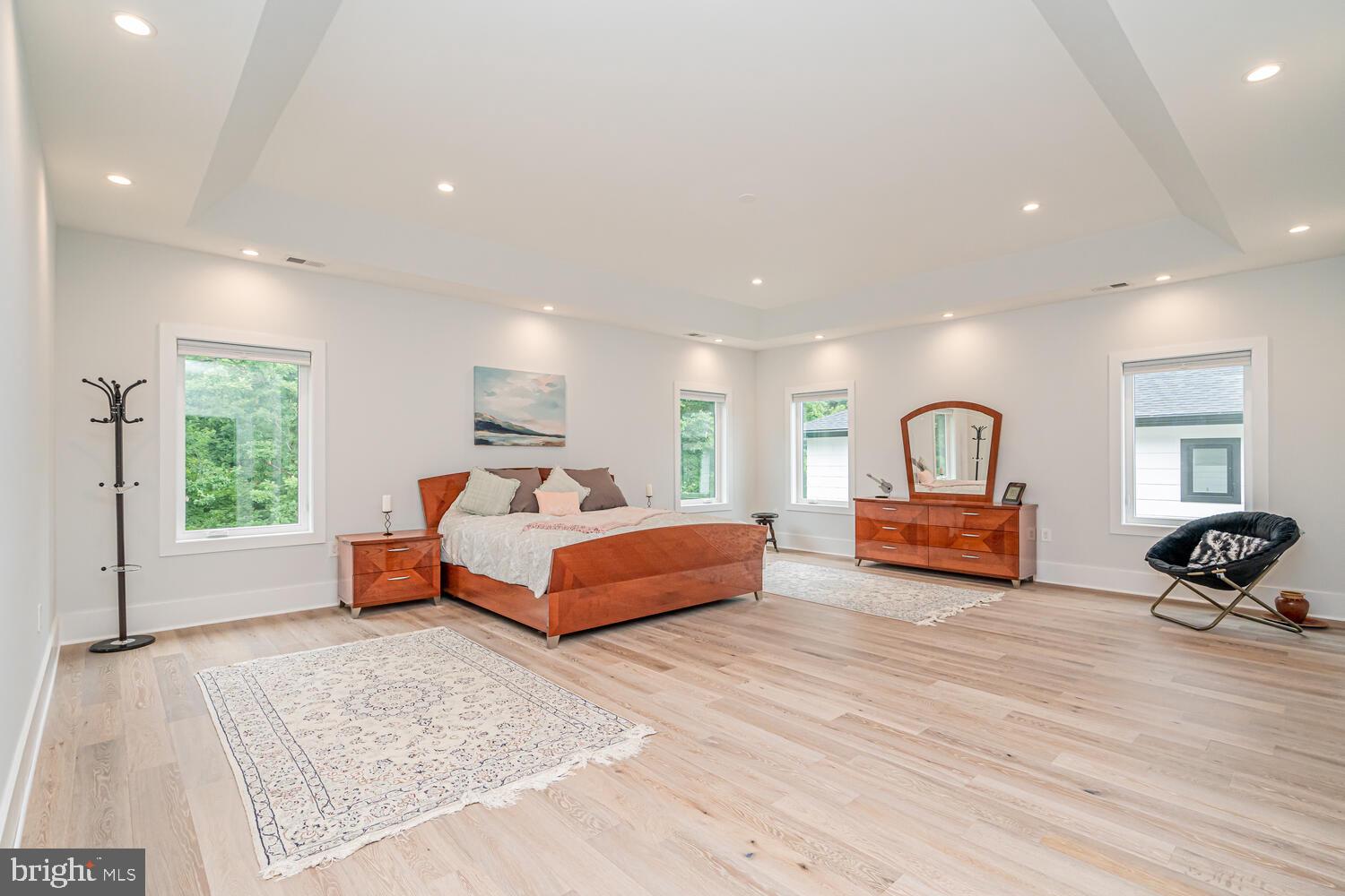 PIMMIT HILLS - Residential