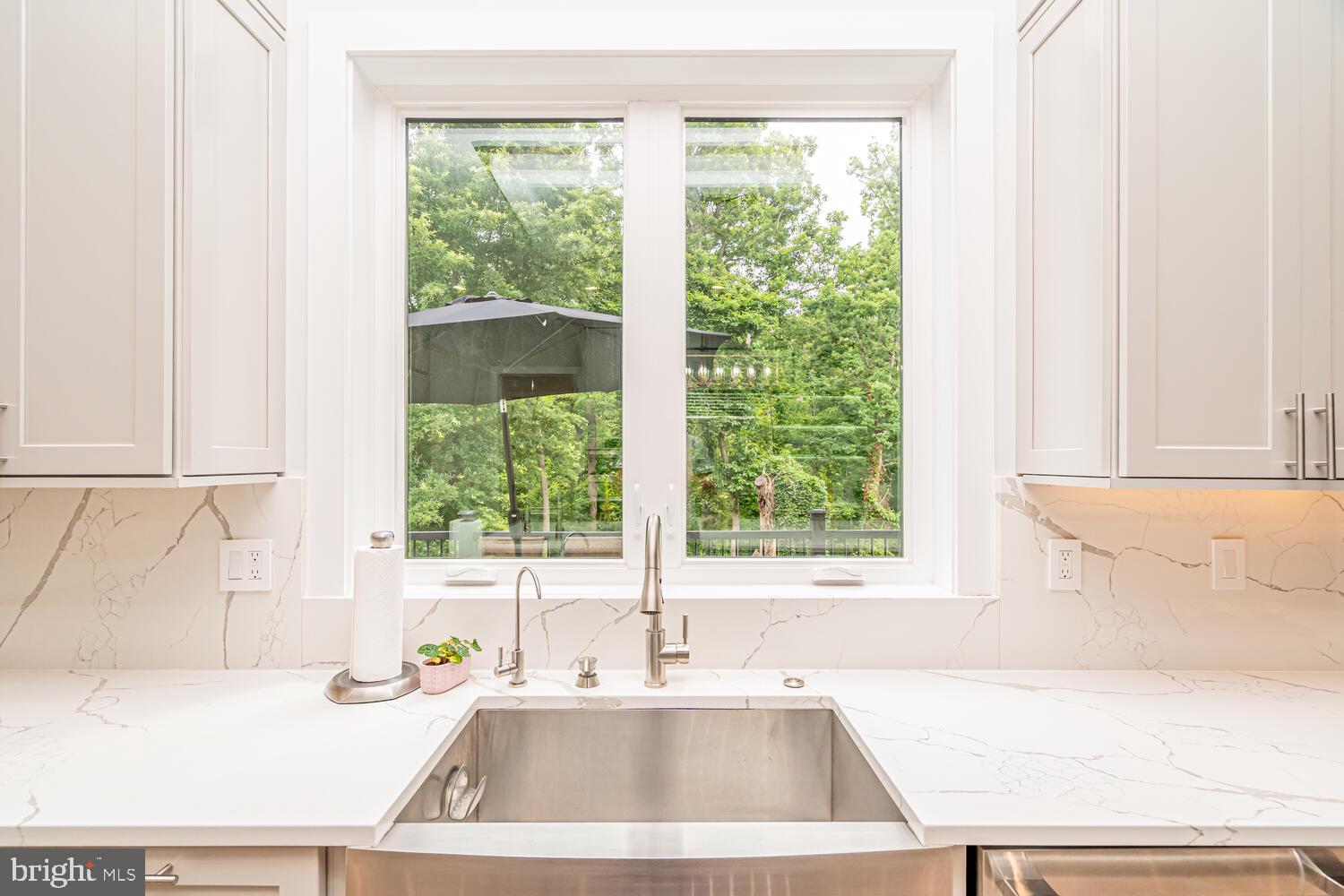 PIMMIT HILLS - Residential