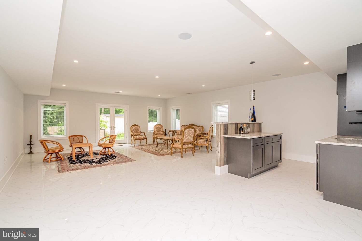 PIMMIT HILLS - Residential