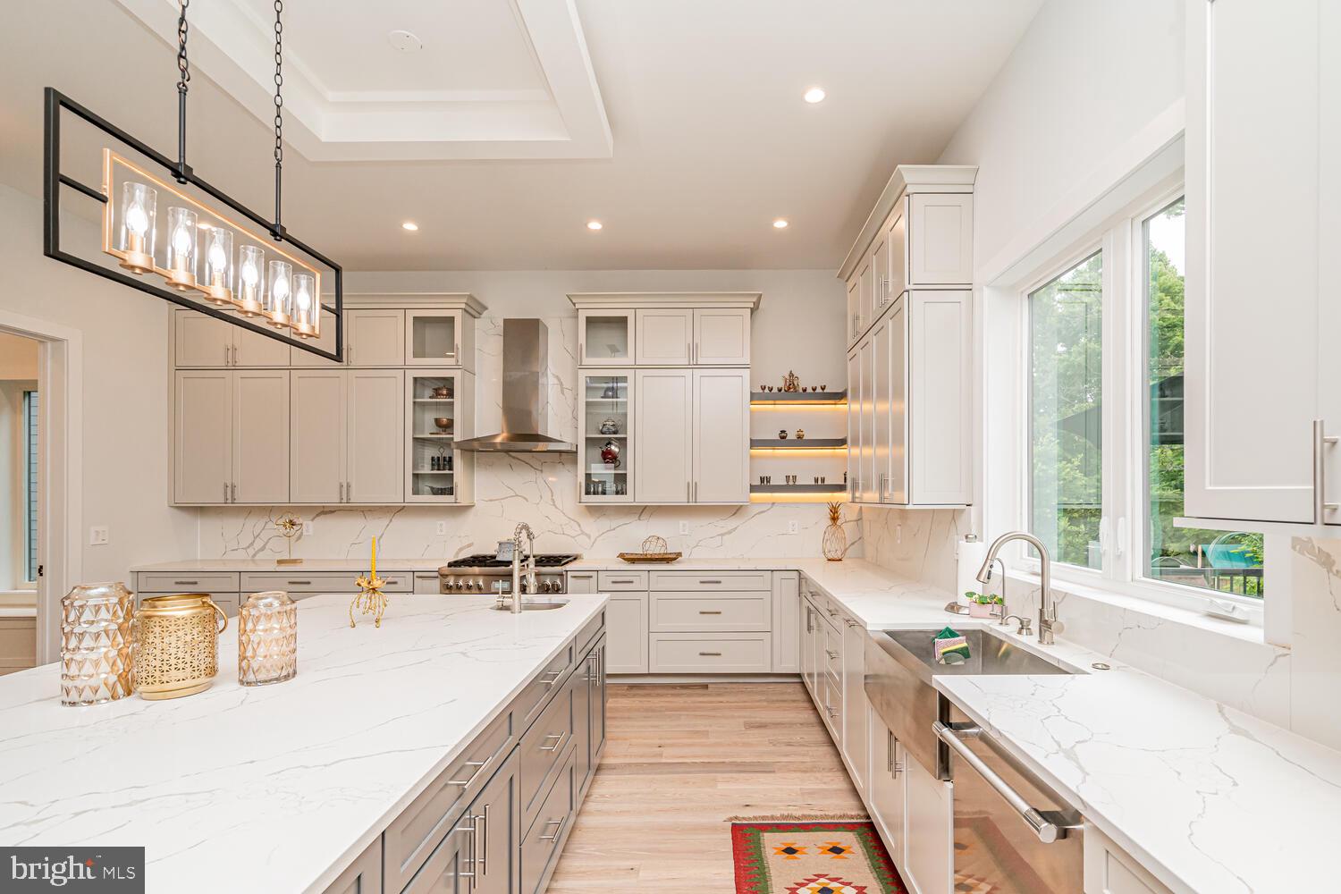 PIMMIT HILLS - Residential