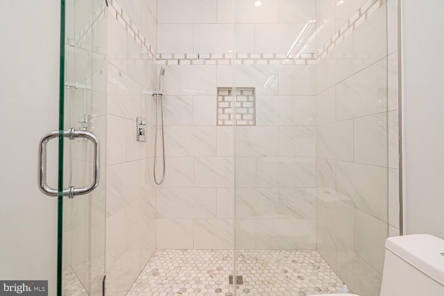 PIMMIT HILLS - Residential