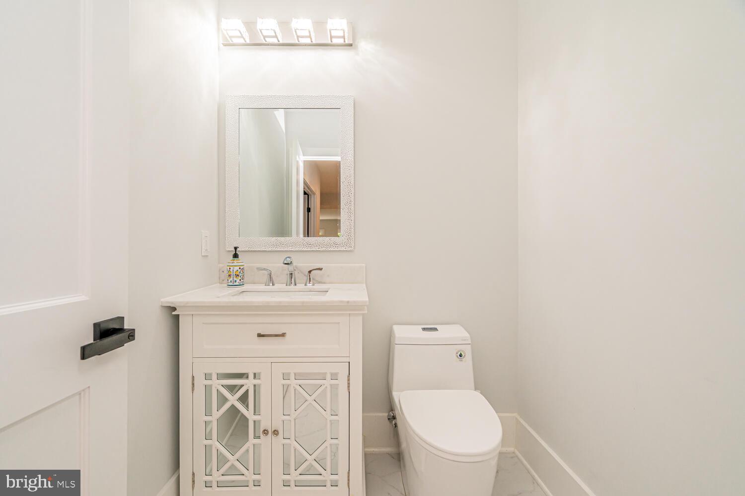 PIMMIT HILLS - Residential