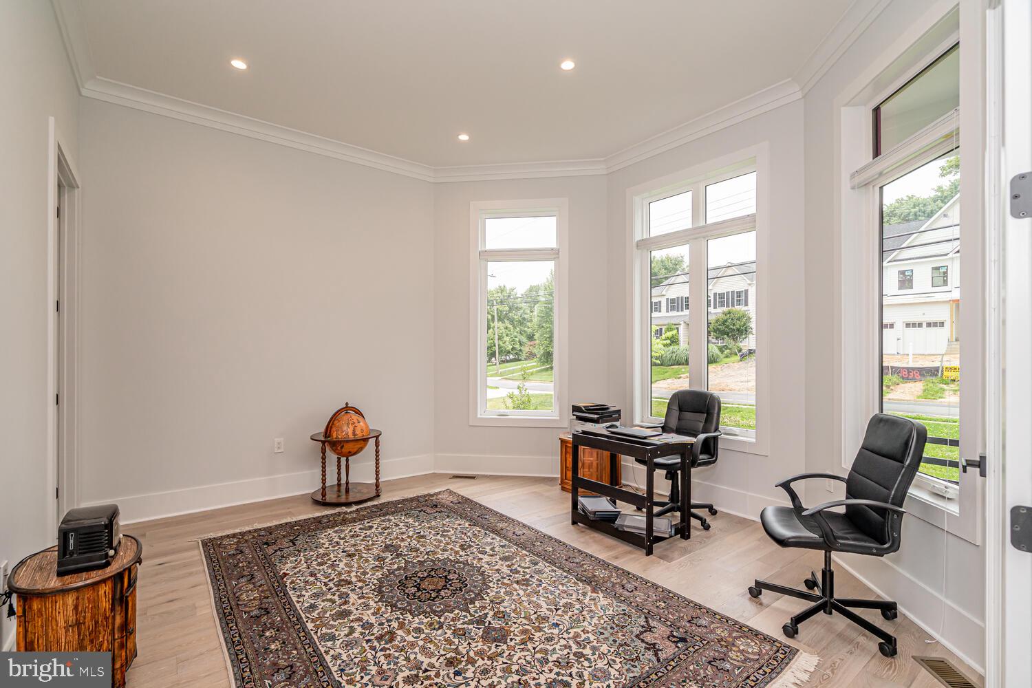 PIMMIT HILLS - Residential