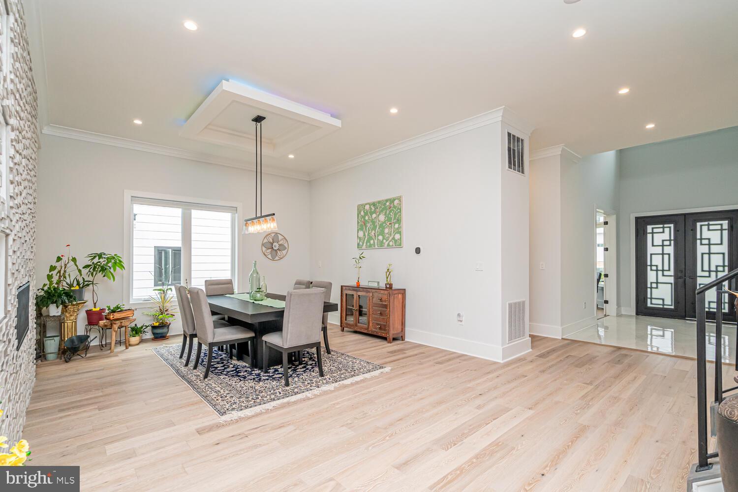 PIMMIT HILLS - Residential