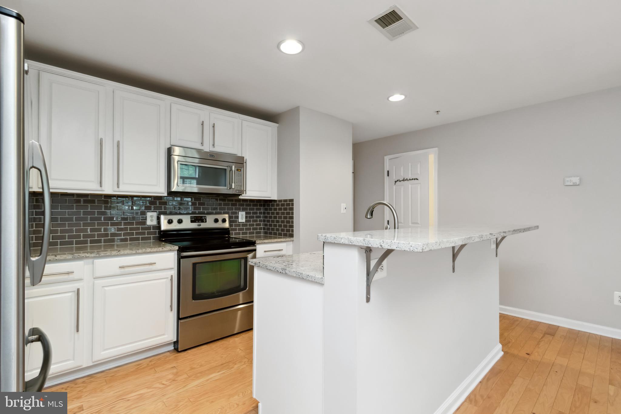 COUNTY CENTER - Residential