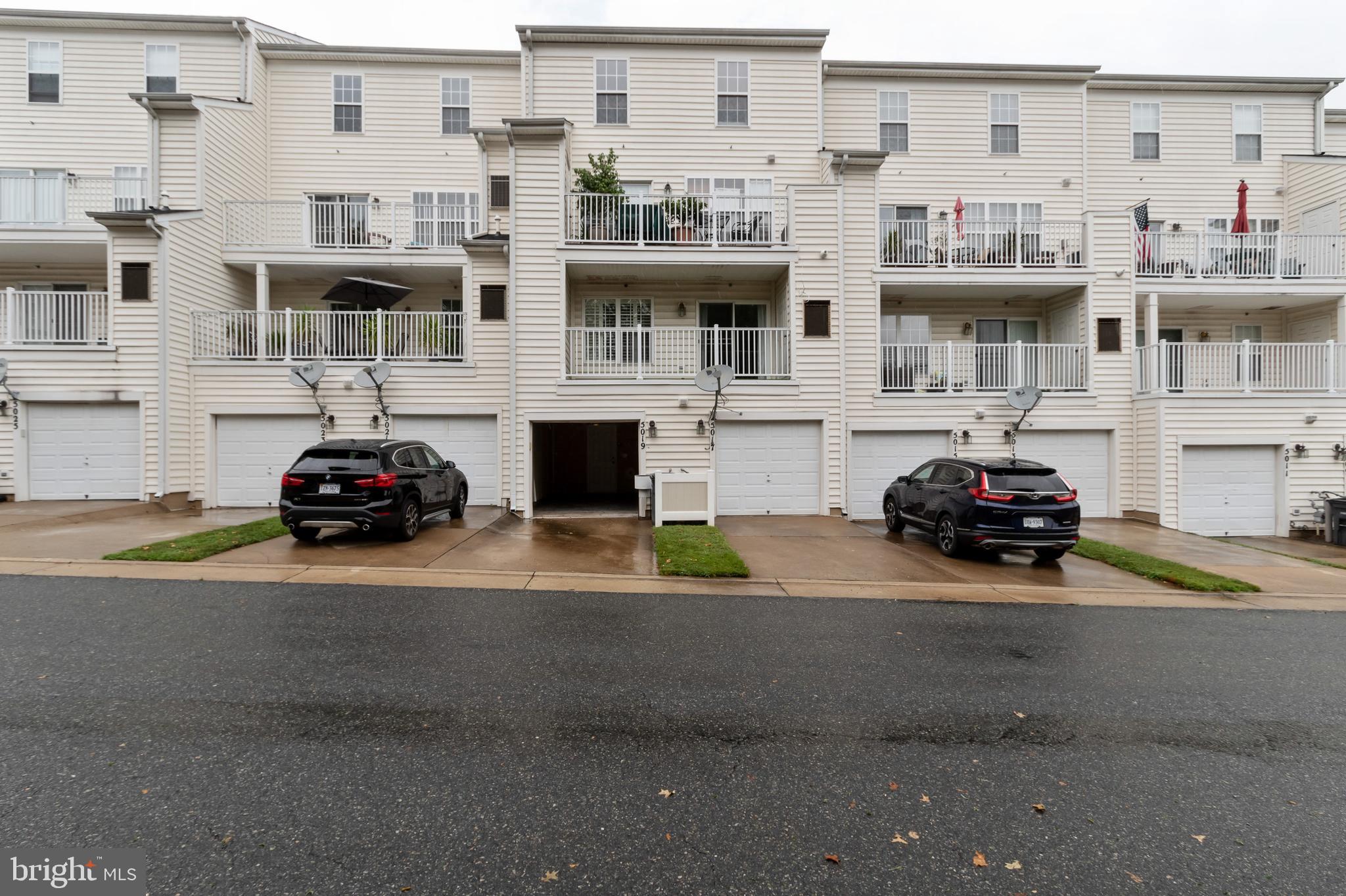 COUNTY CENTER - Residential