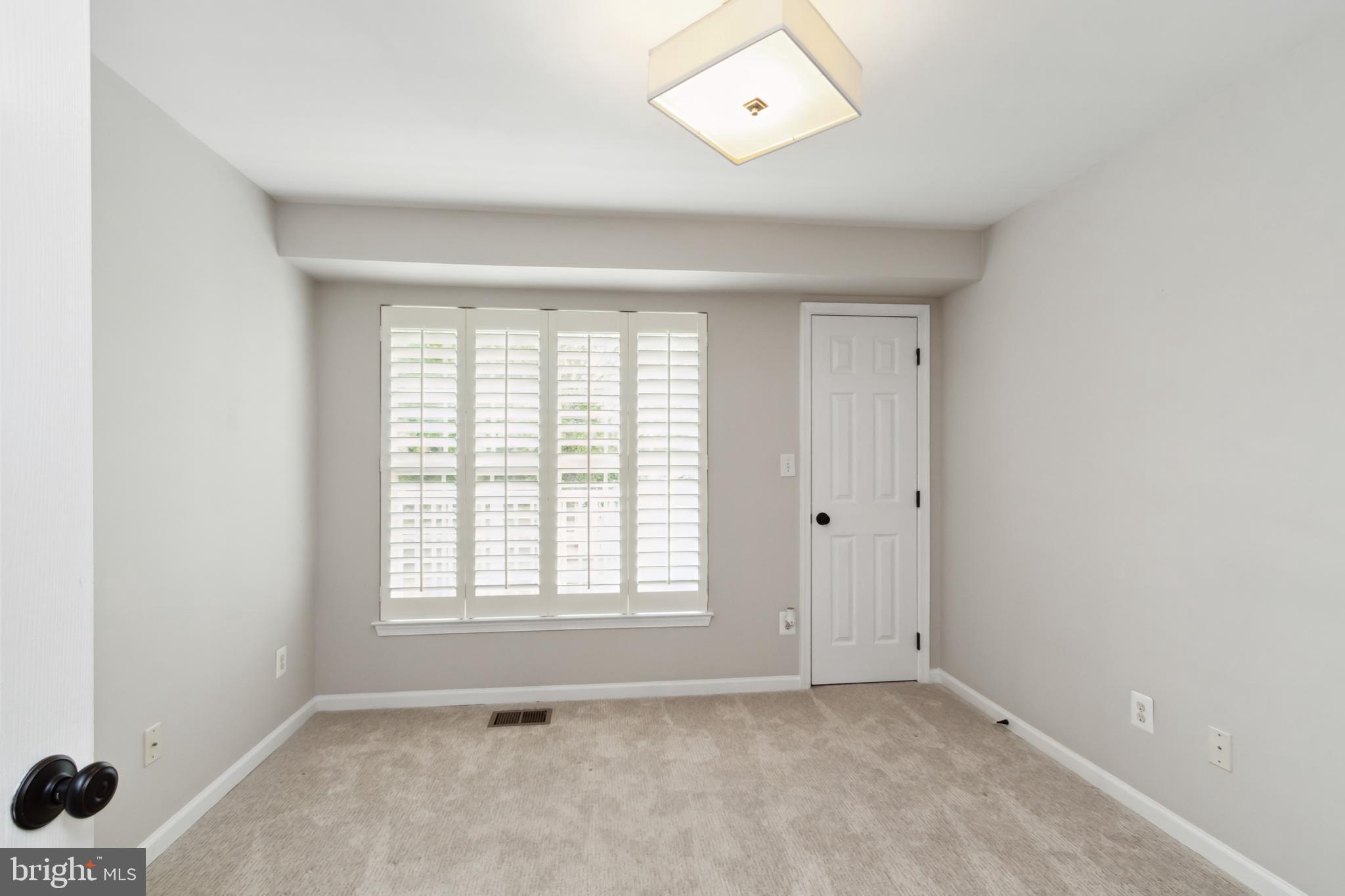 COUNTY CENTER - Residential