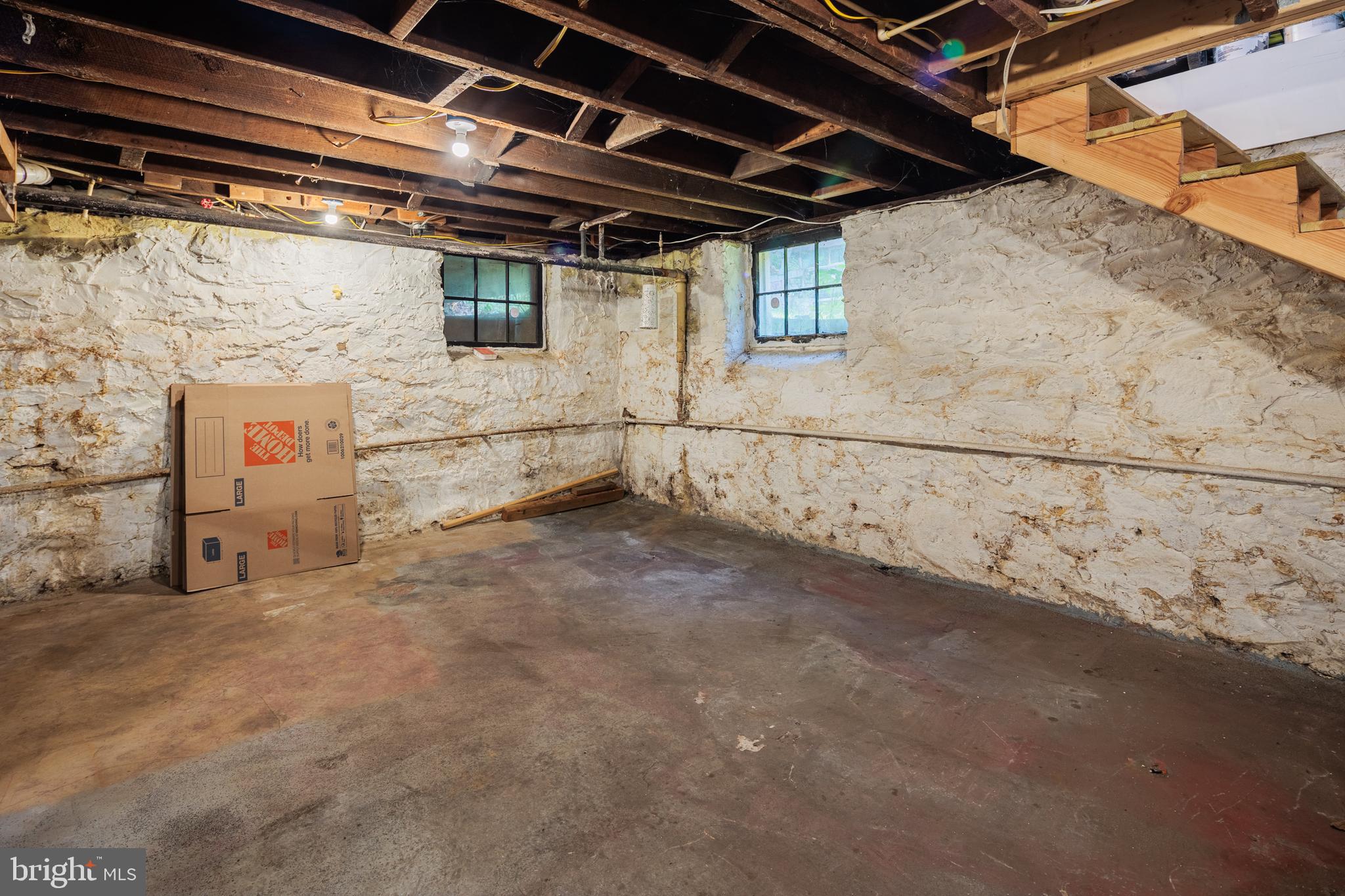 MOUNT WASHINGTON - Residential