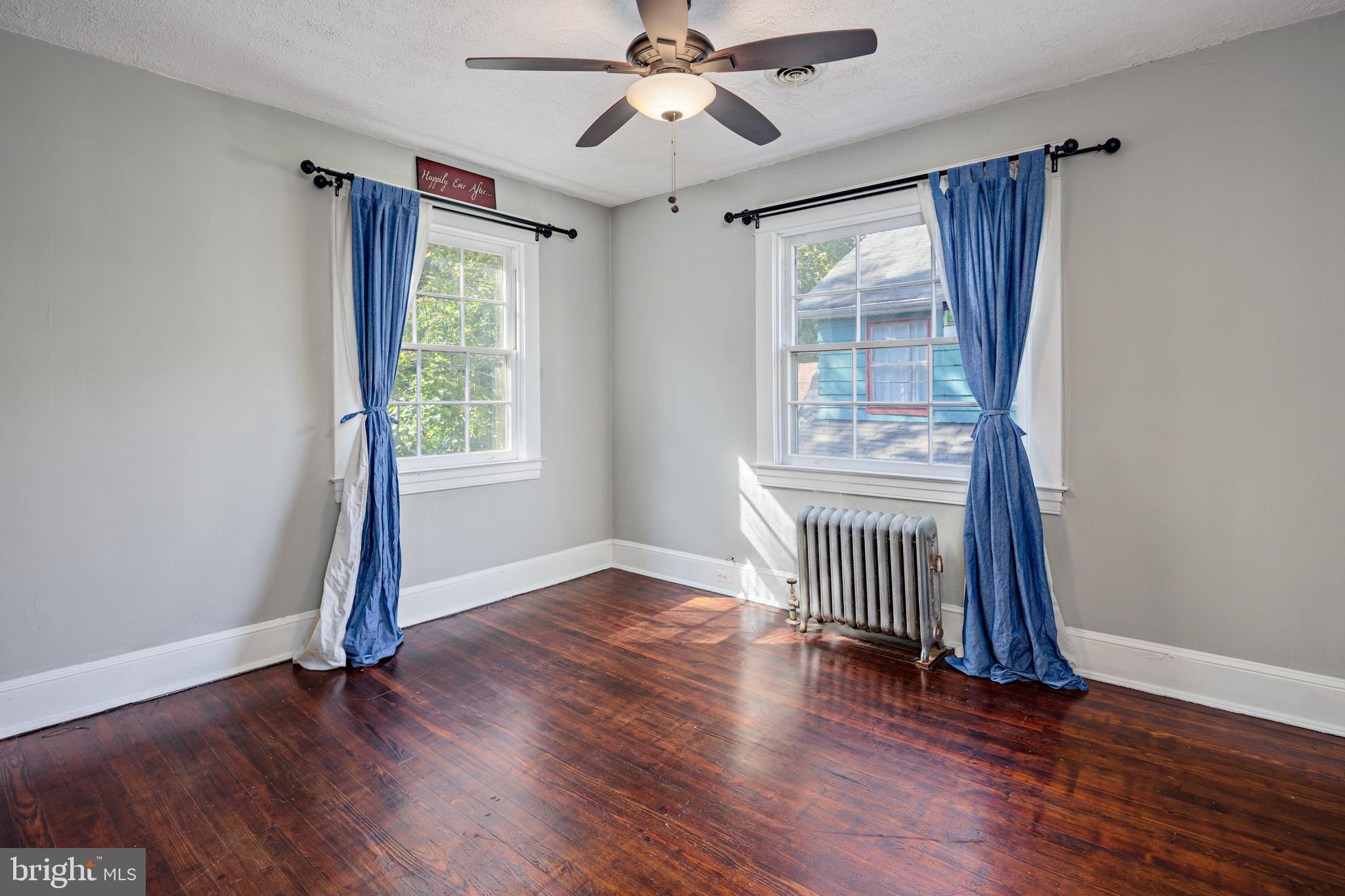 MOUNT WASHINGTON - Residential