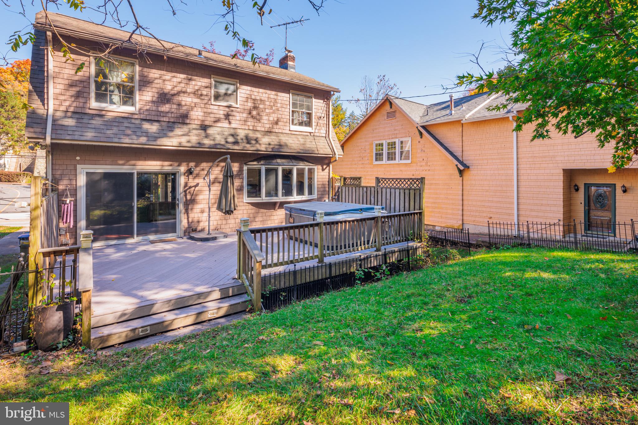 MOUNT WASHINGTON - Residential